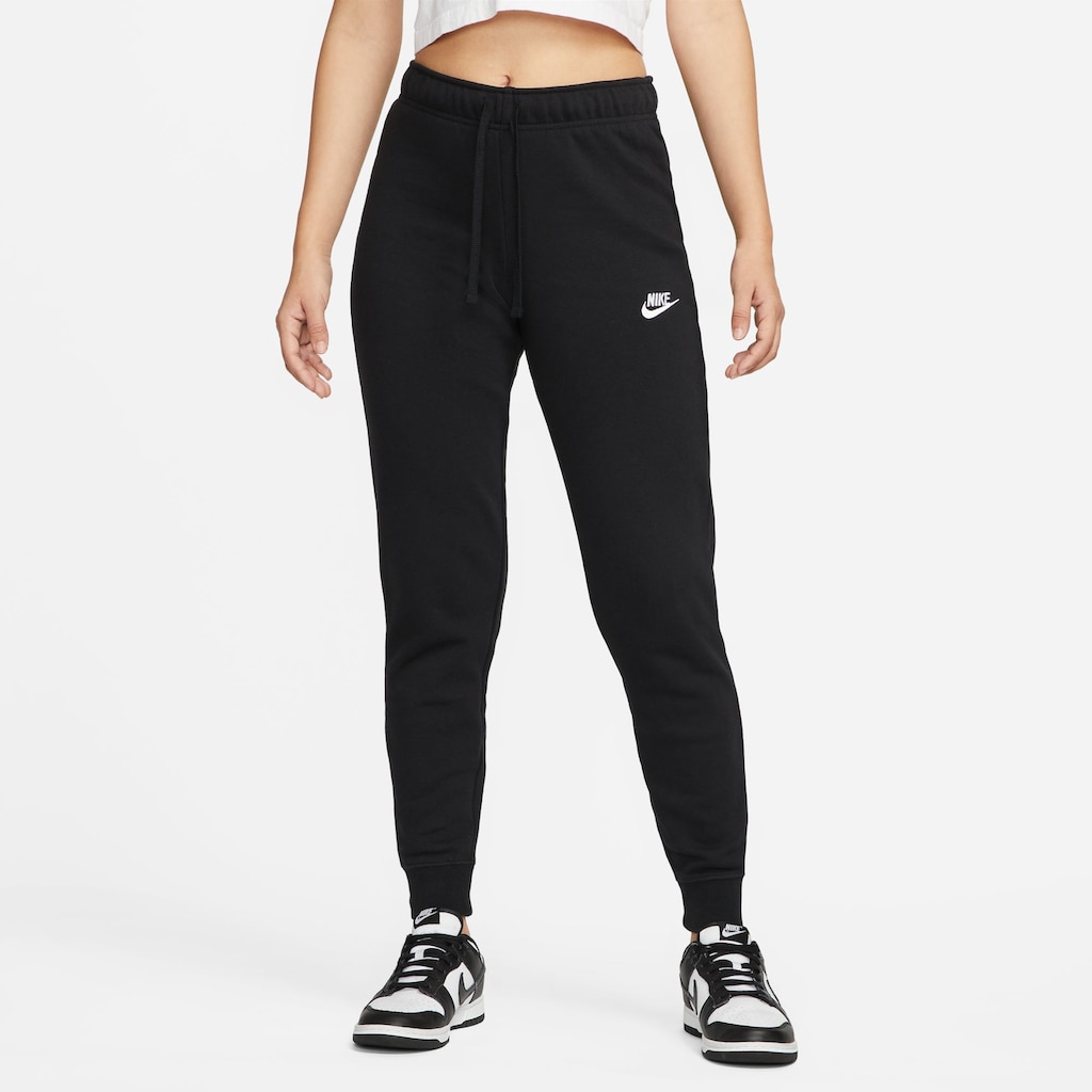 Nike Sportswear Jogginghose »Club Fleece Women's Mid-Rise Slim Joggers«