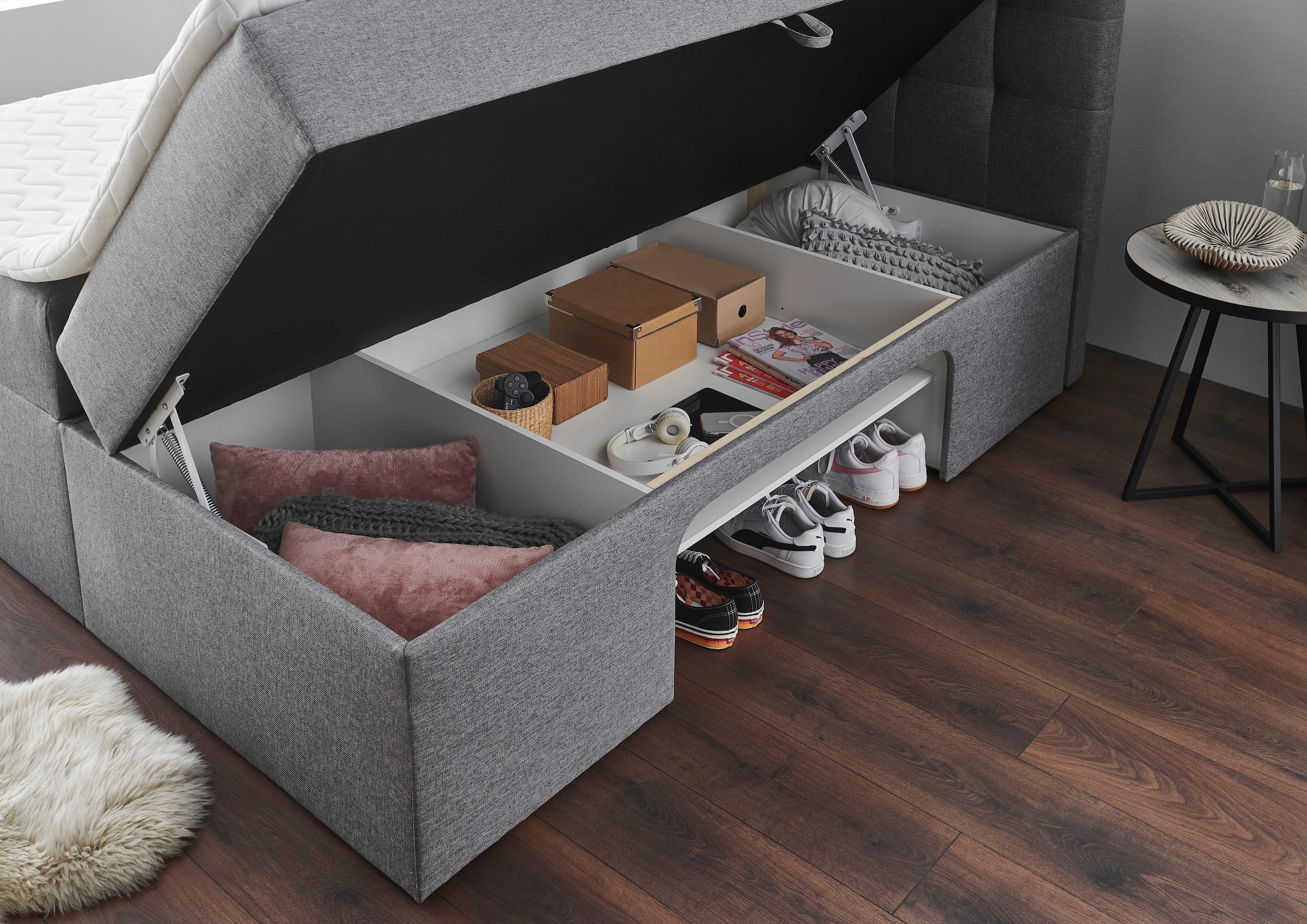 PLACES OF STYLE Boxbett Nische im Bettkasten für zusätzlichen Stauraum