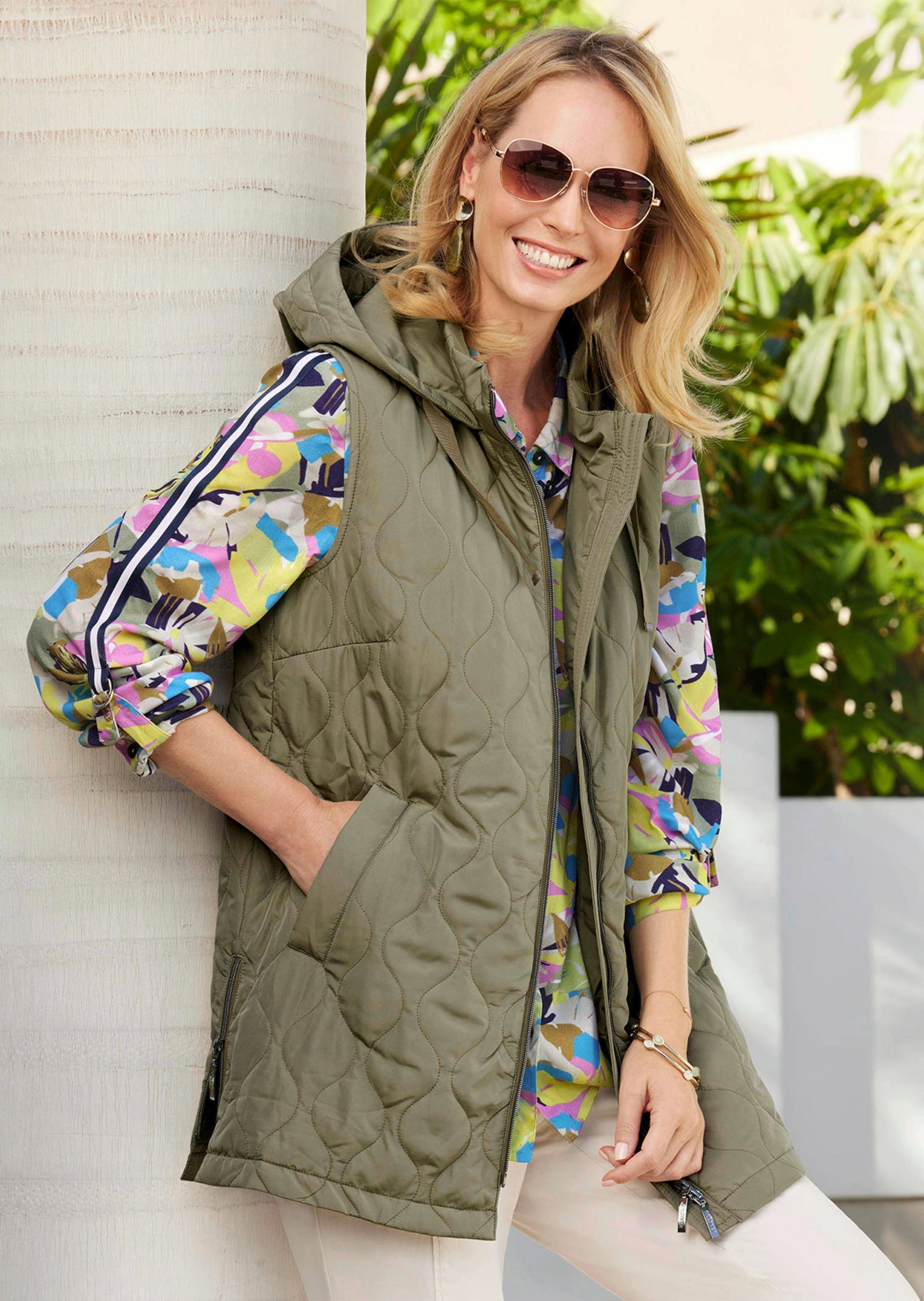 GOLDNER Kurzweste »Weste mit Kapuze«