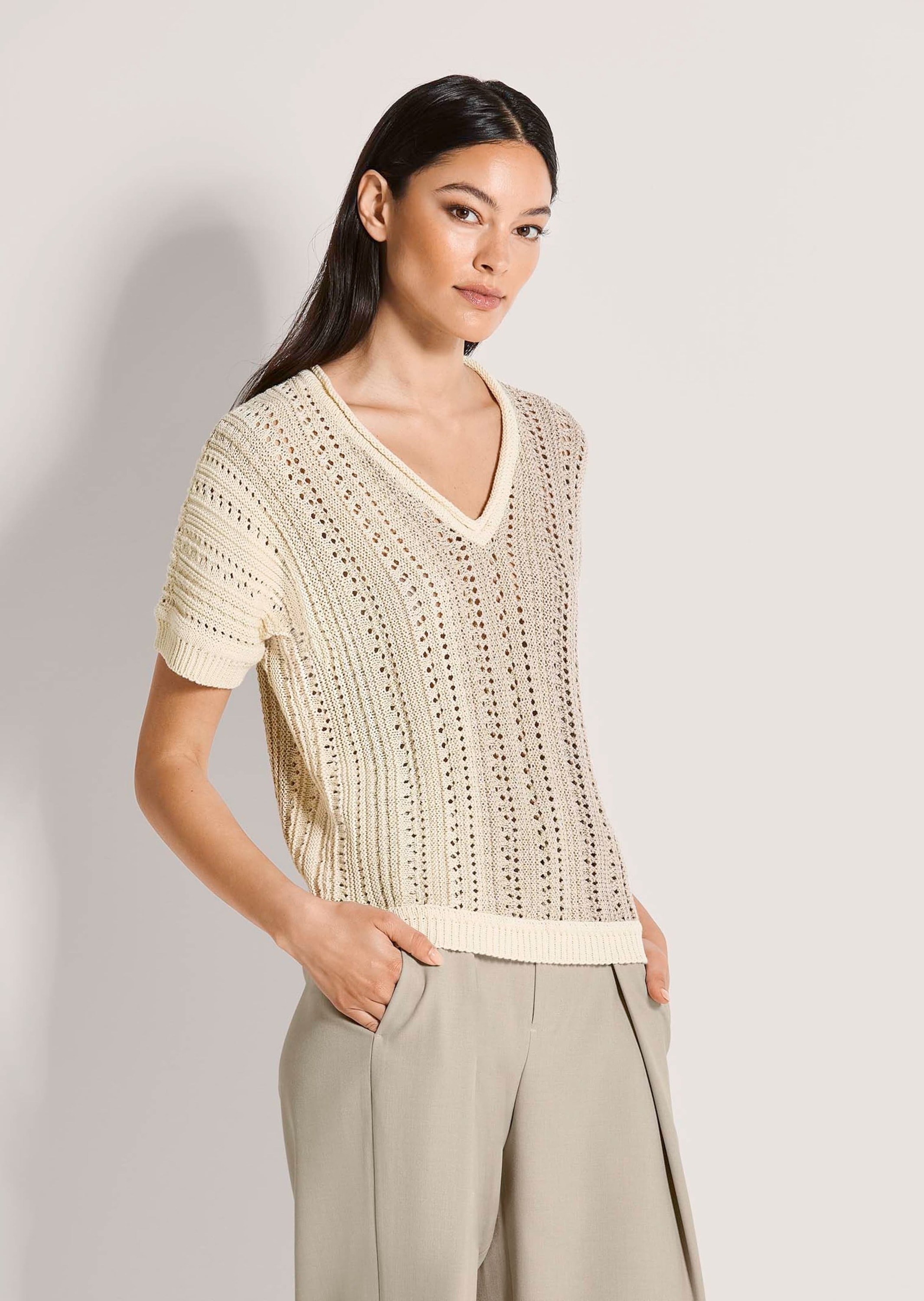 MADELEINE Longpullover »Strickpullover Ajourshirt mit Glanzeffekt« Dezentes Effektgarn