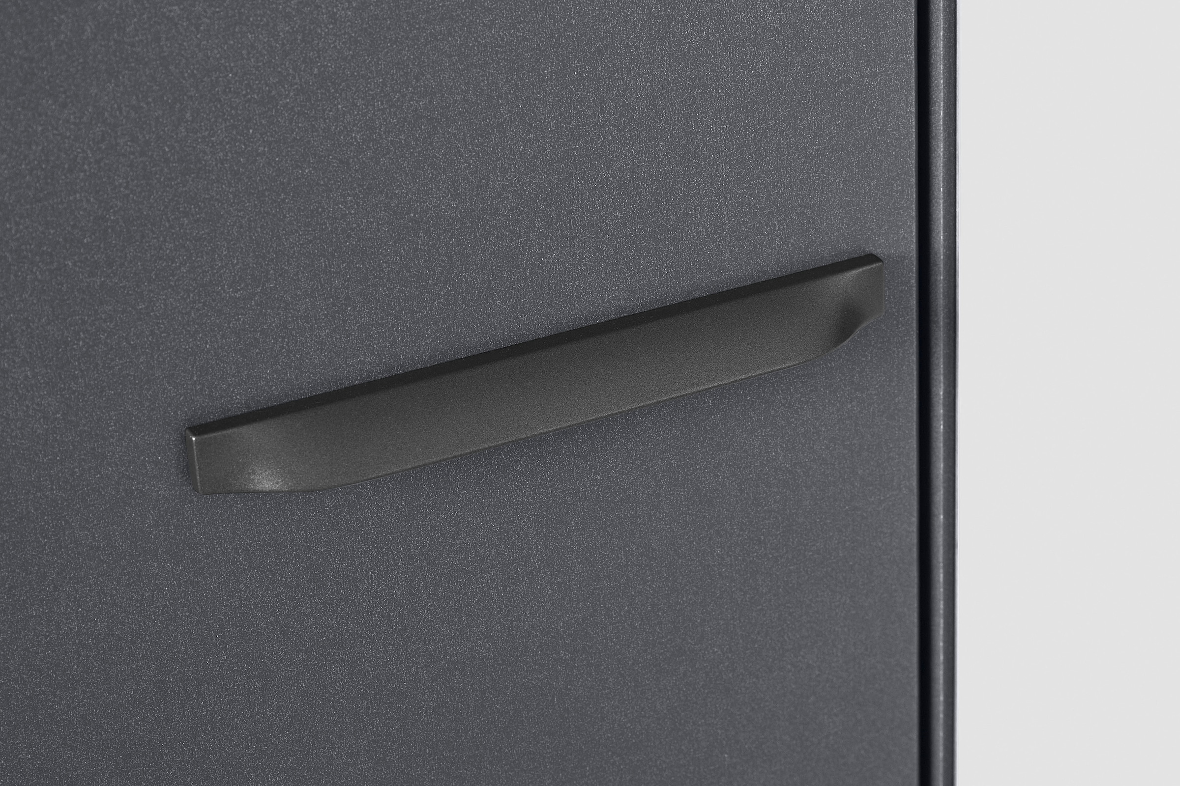 rauch Drehtürenschrank »Kleiderschrank Schrank Garderobe TOPSELLER OTELI inkl. Inneneinteilung«, (erhältlich in Breiten 91-360 cm, ab Breite 136cm inkl. Innenschubladen), mit zusätzlichen Einlegeböden, optional mit Spiegel MADE IN GERMANY