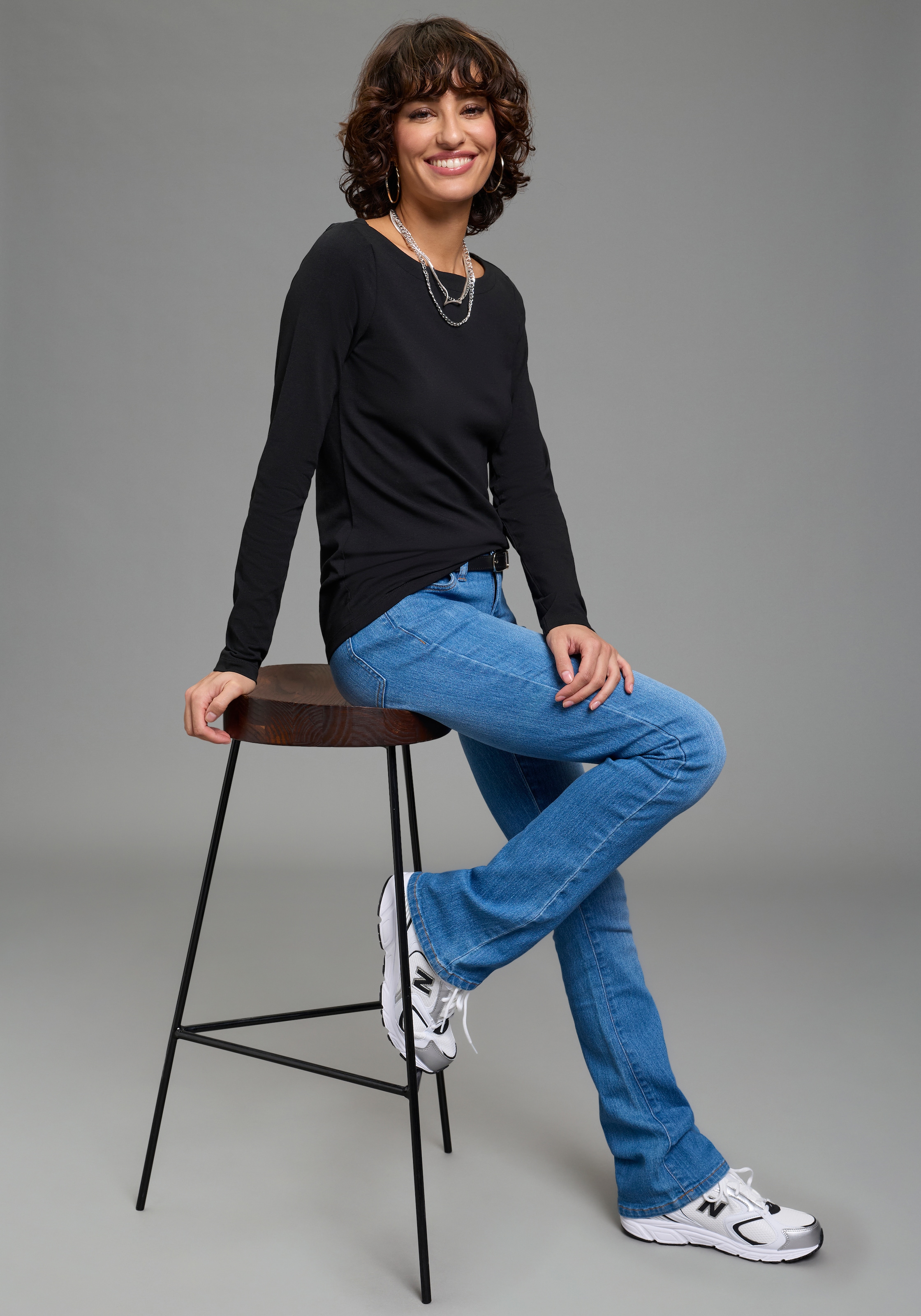 Laura Scott Longsleeve 2er-Pack,  Basic-Stil und Passform, mit U-Boot-Ausschnitt