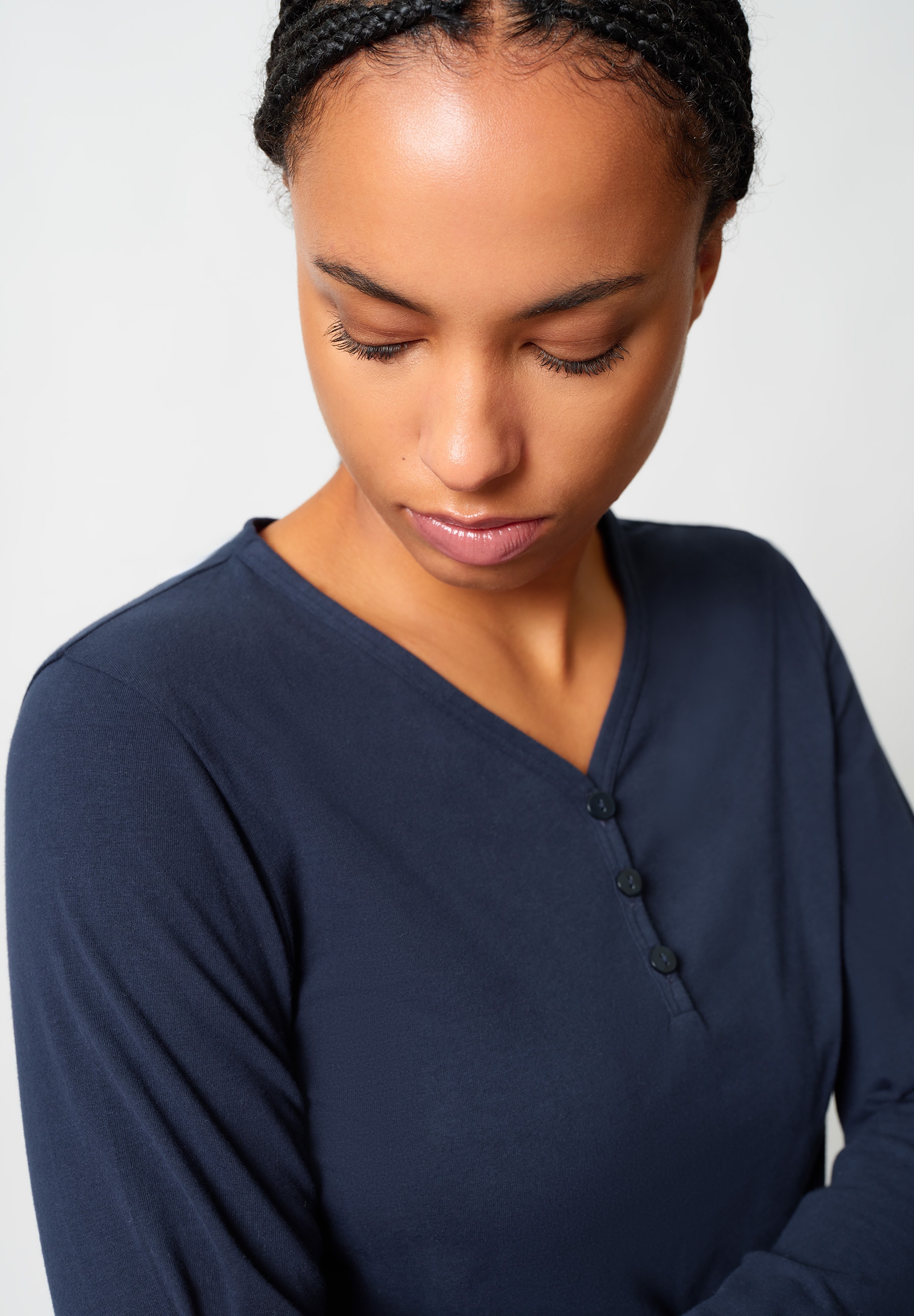 Skiny Pyjama »Night In Skiny Flanell« 2 tlg. elastischer Bund, Bindeband, Oberteil mit Knöpfen, langärmelig