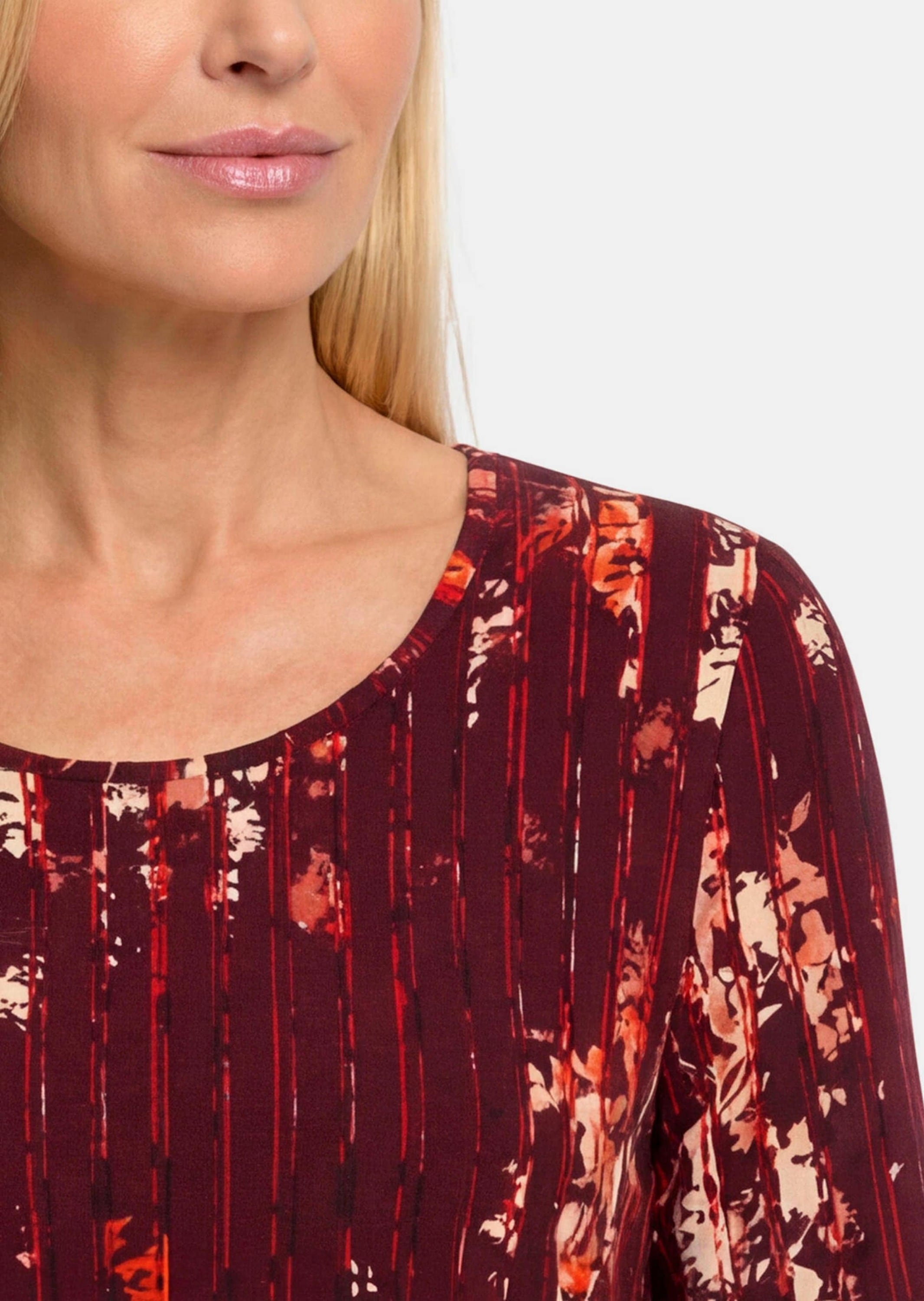 GOLDNER Kurzarmshirt »Viskoseshirt mit Blüten und Längsstreifen« stretchbequemer Viskosejersey