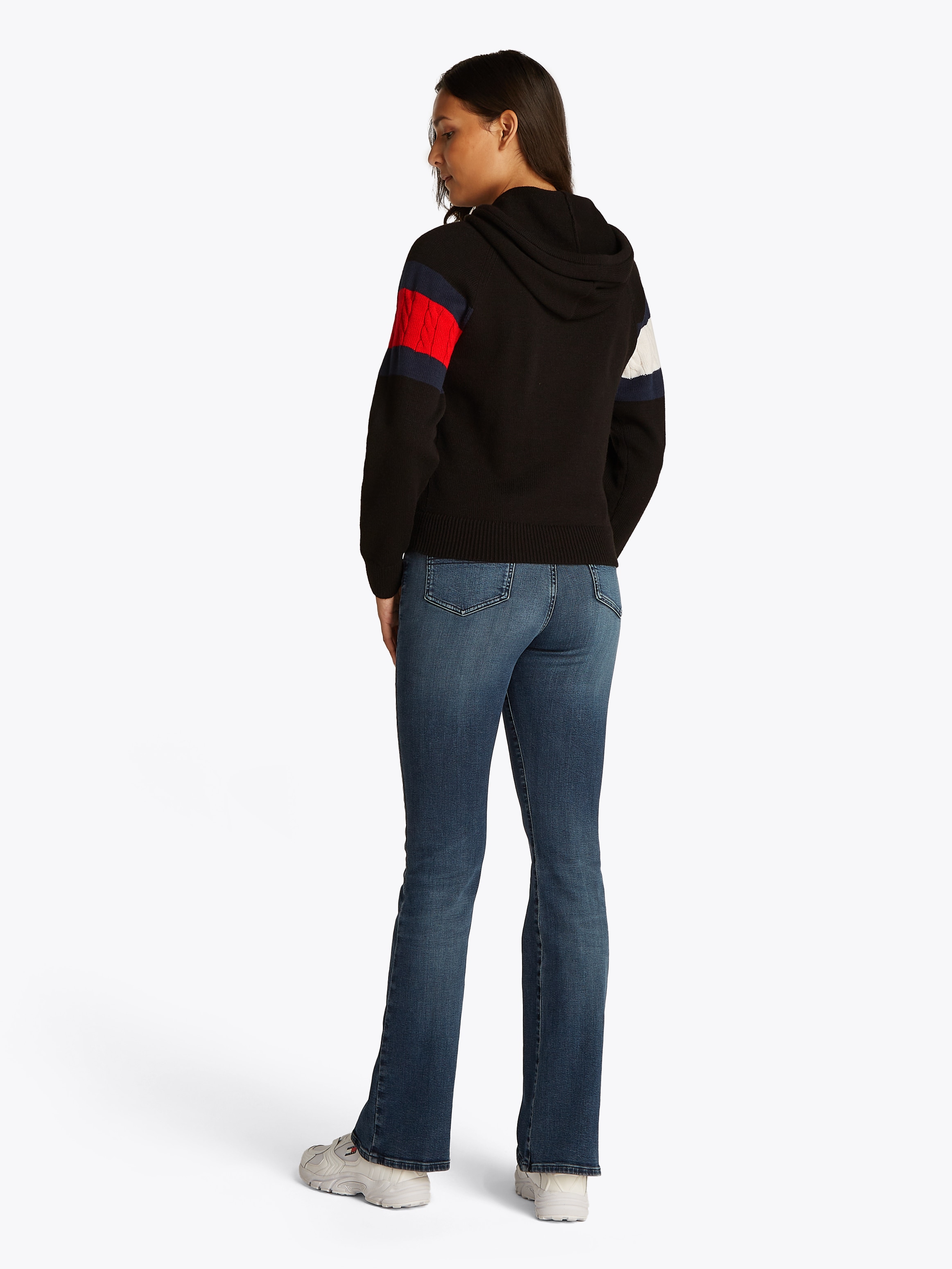 Tommy Jeans Kapuzenpullover »TJW CENTER FLAG HOOD SWEATER EXT«, mit Kapuze, großem Logo-Flag