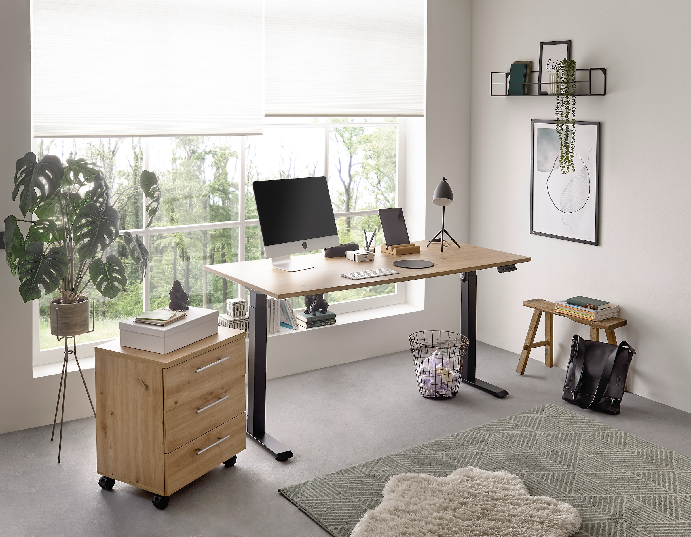 BEGA OFFICE Schreibtisch 2 Stk. tlg. Breite 137 cm, stufenlos höhenverstellbar 74-117 cm