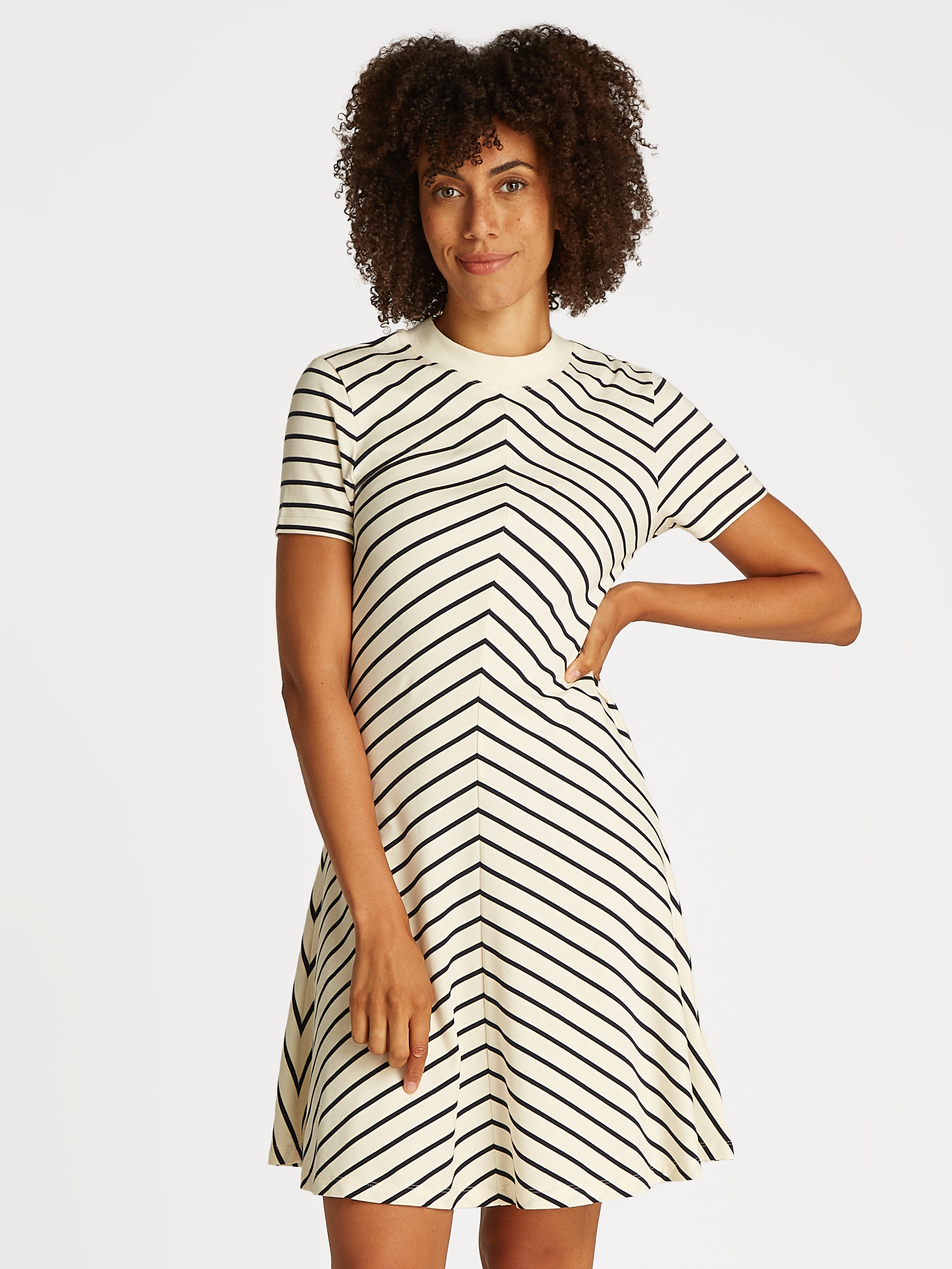 Tommy Hilfiger A-Linien-Kleid »MODERN F&F KNEE DRESS«, in Knielänge