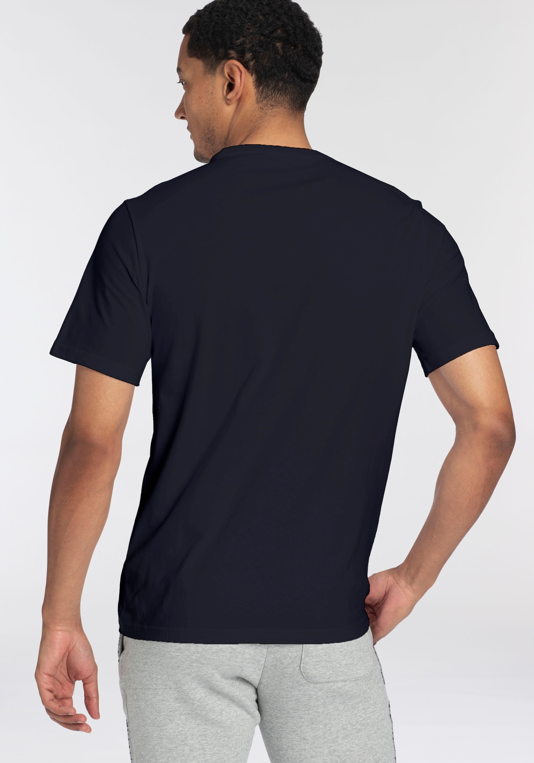 Converse T-Shirt »GO-TO MINI PATCH T-SHIRT«, (1 tlg.), Unisex