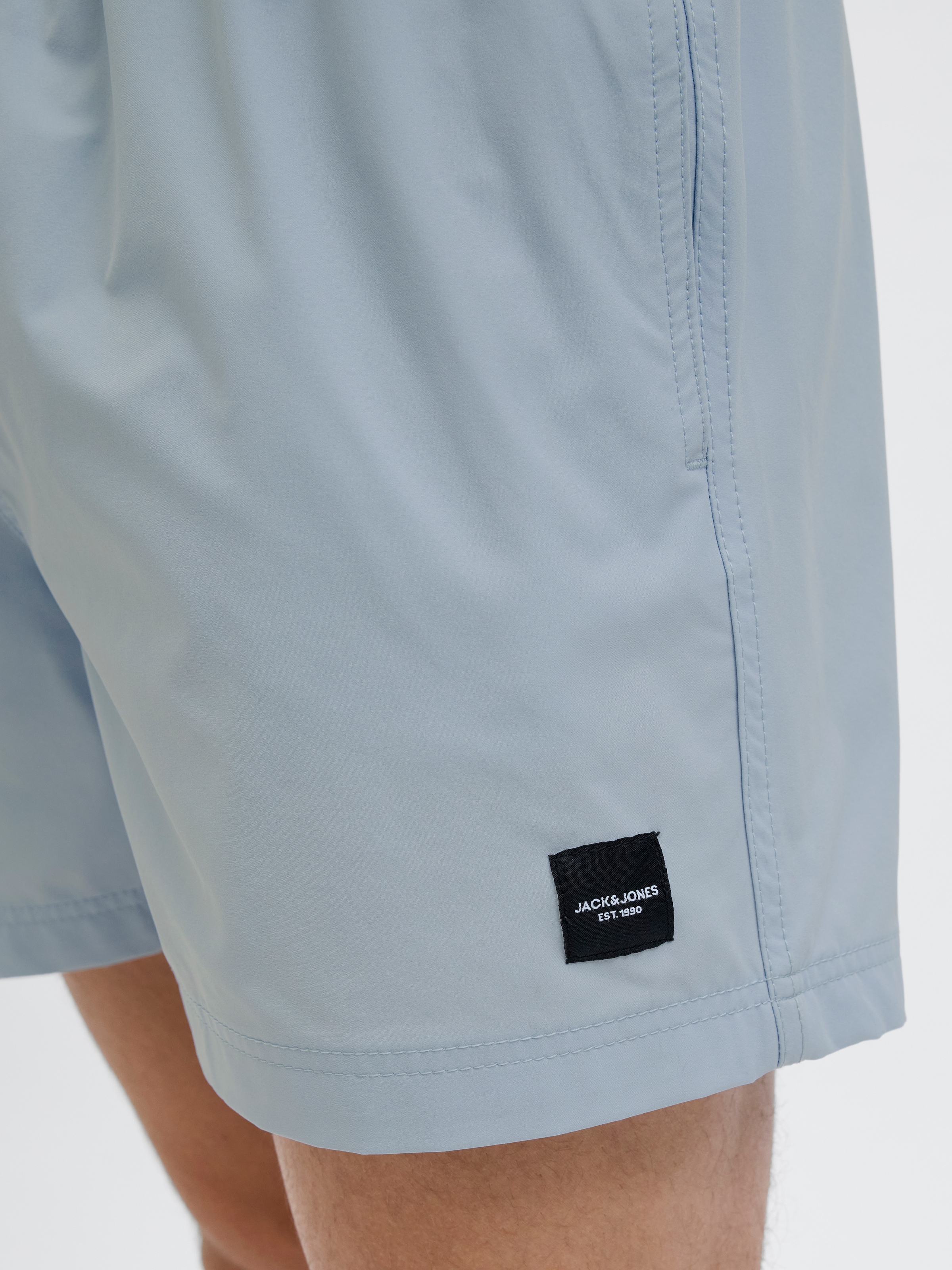 Jack & Jones Badeshorts »JPSTMAUI JJSWIM SOLID AKM SN«