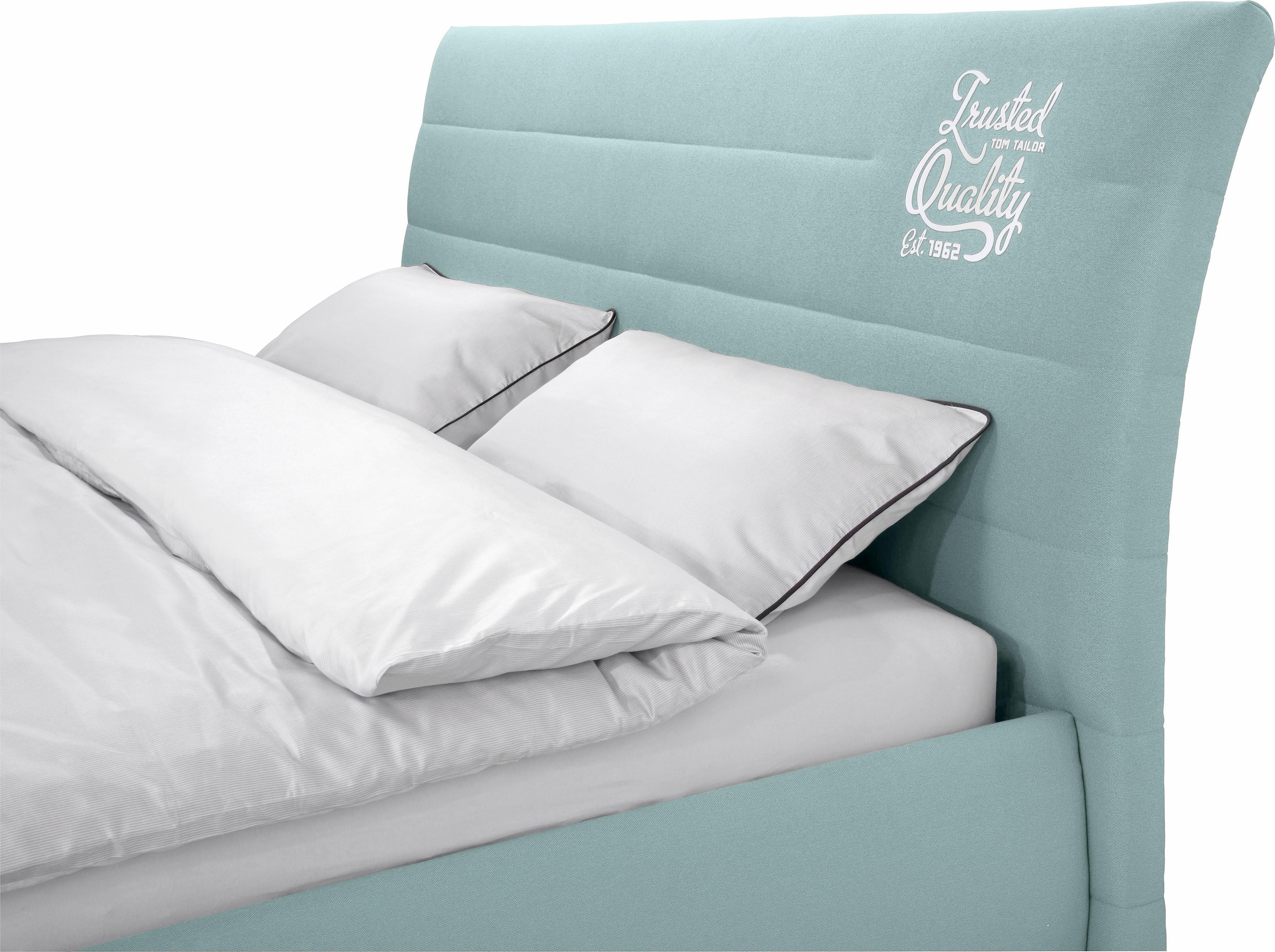 TOM TAILOR Polsterbett »SOFT LINES BED«, mit geschwungenem Kopfteil mit horizontaler Steppung