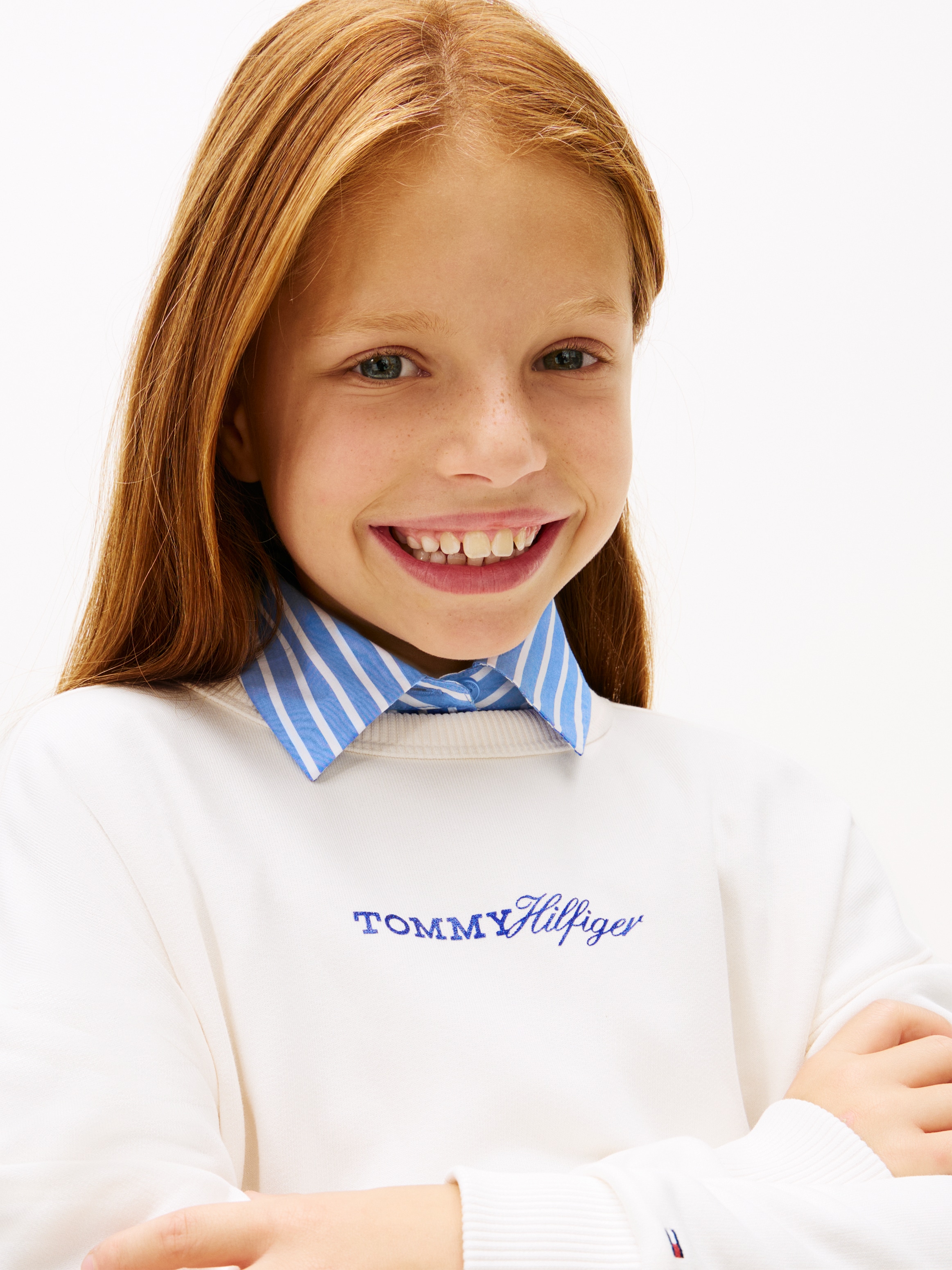 Tommy Hilfiger Sweatshirt »GLITTER TOMMY CREW«, Kinder bis 16 Jahre, regular fit
