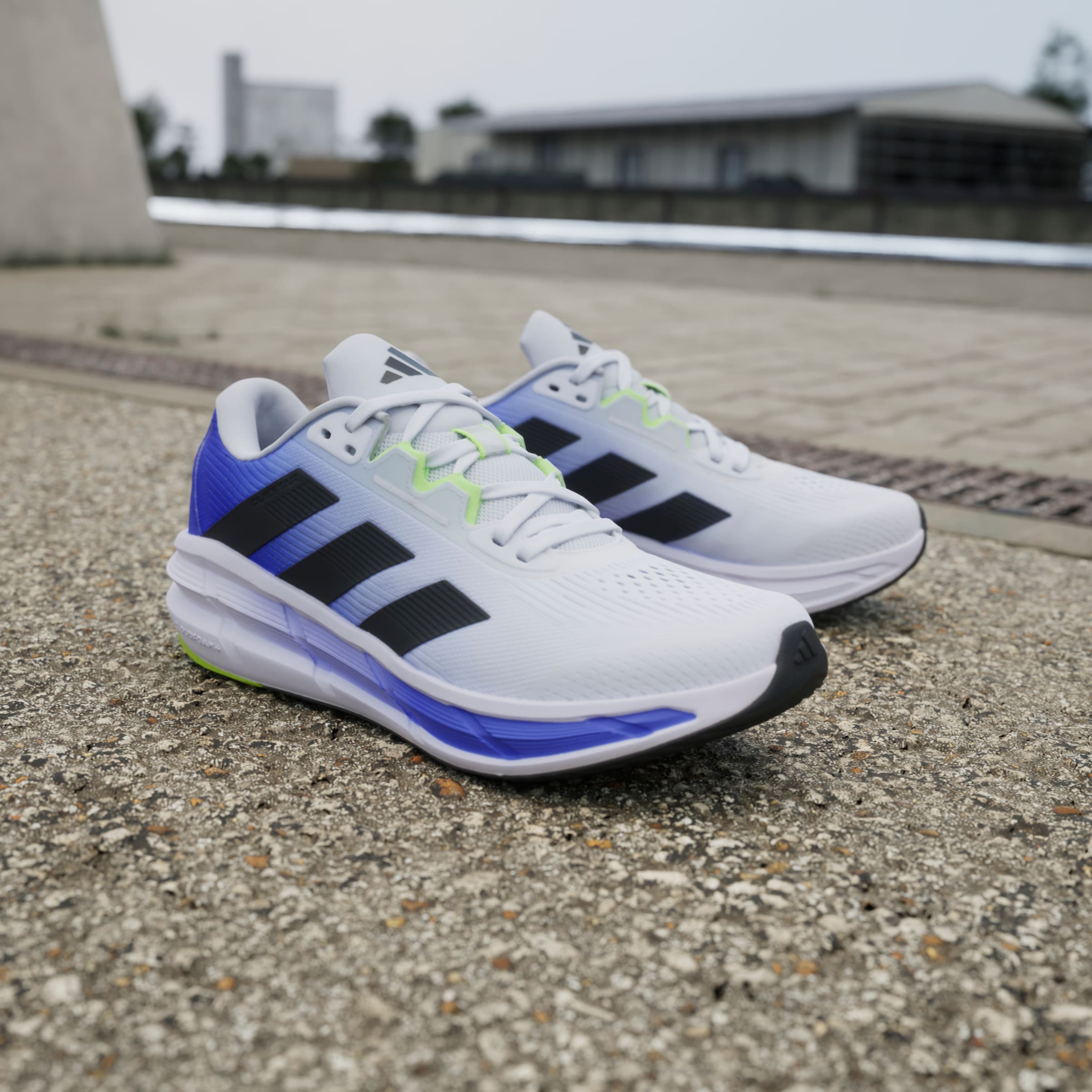 adidas Performance Laufschuh »QUESTAR 3«