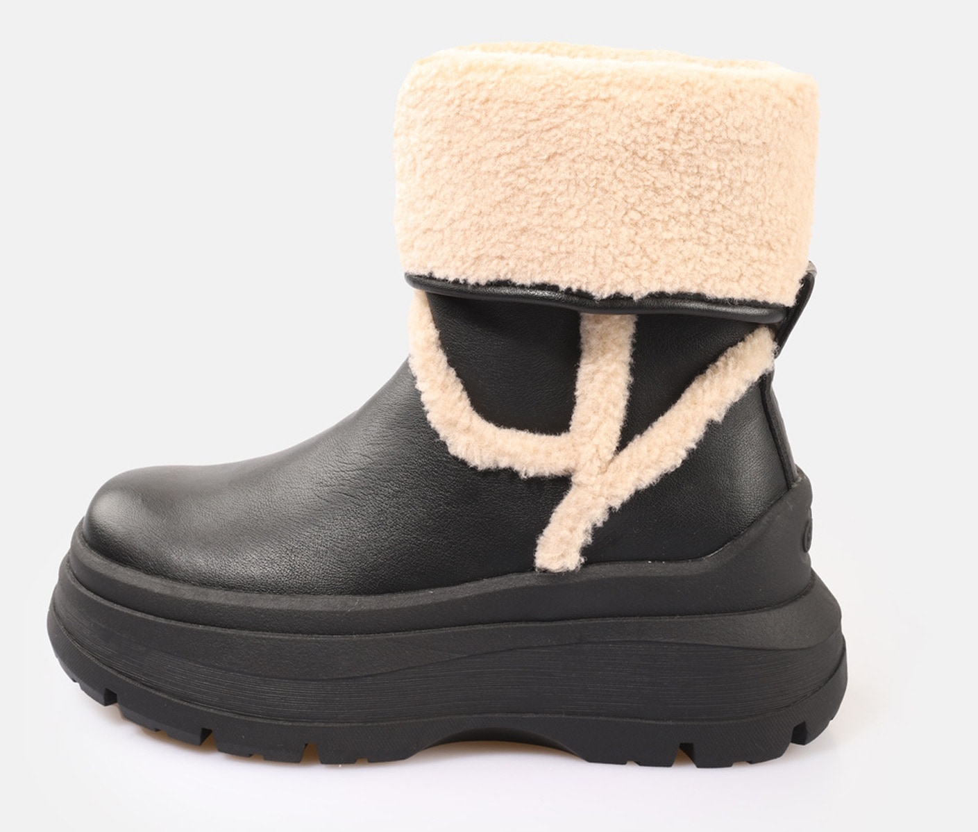 Buffalo Winterboots »OLYMPIA FOLD BOOT WARM«