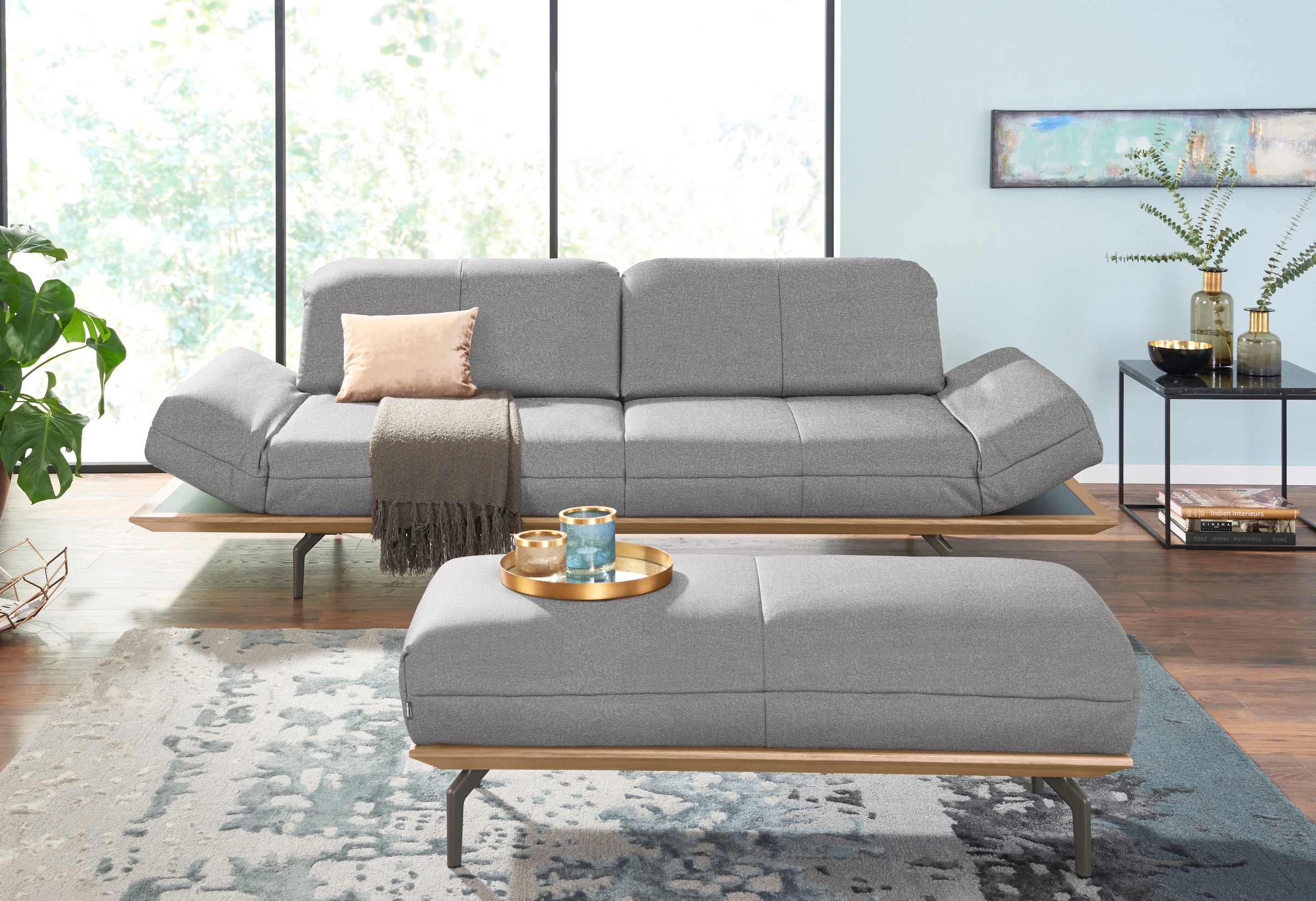 Creation BY ROLF BENZ 3-Sitzer »CR.420, Designsofa, Loungesofa«, in 2 Qualitäten, Holzrahmen in Eiche Natur oder Nußbaum, Breite 232 cm