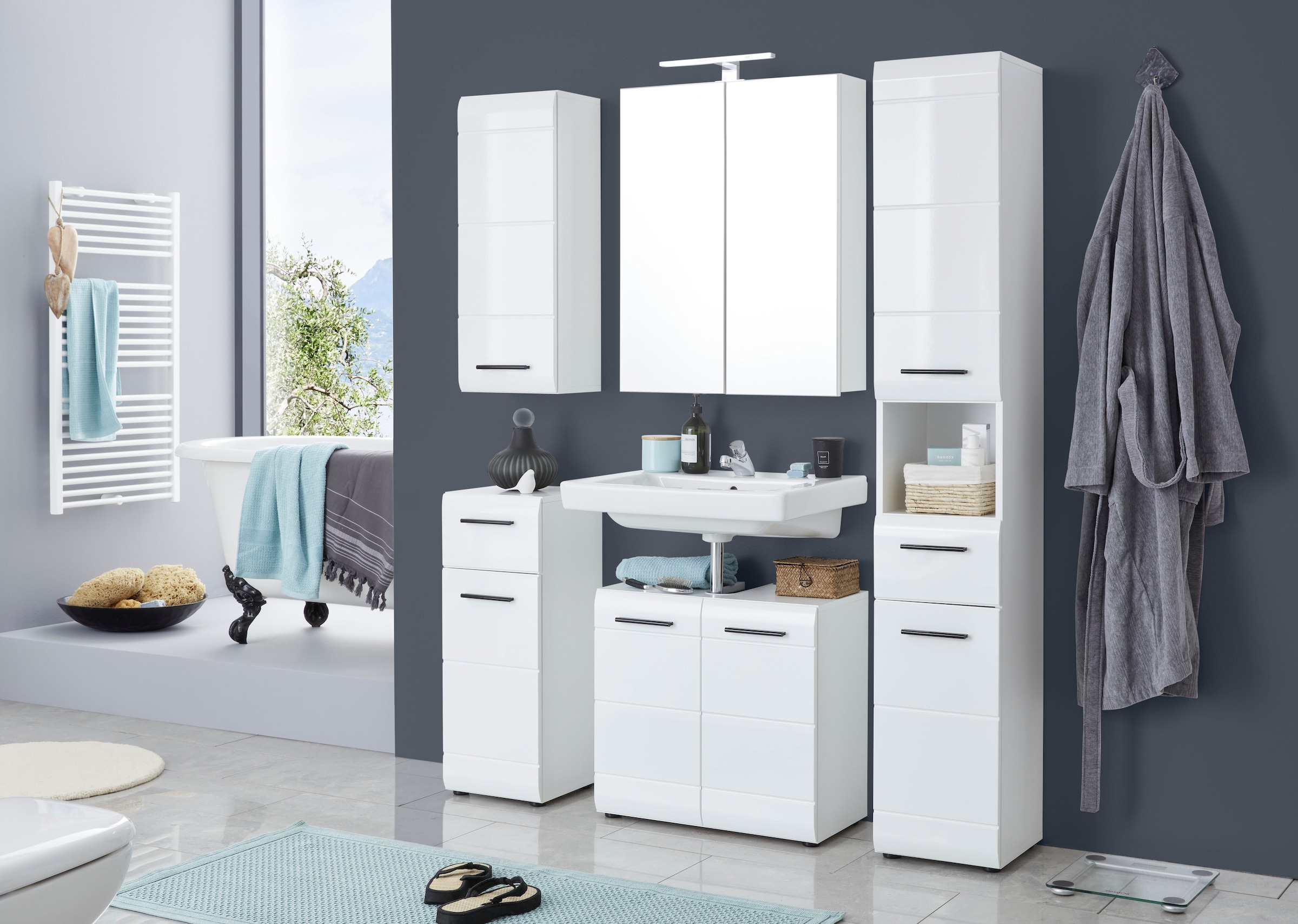 welltime Hochschrank »Sovana« Badezimmerschrank in Hochglanzoptik - (B/T/H) 30/31/182 cm