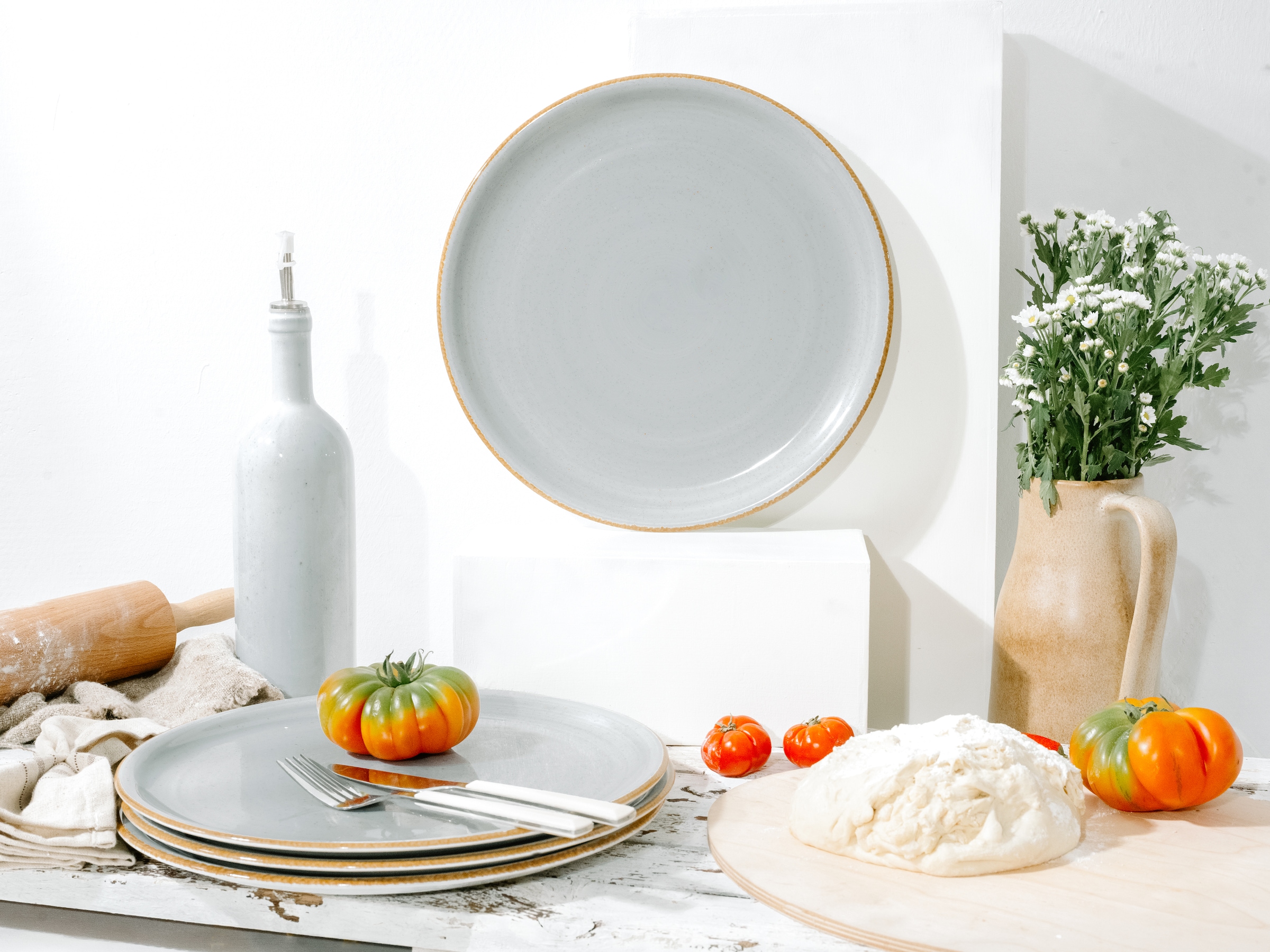 CreaTable Pizzateller »Vintage Nature, Pizzateller 33 cm 4-tlg« Handgemalt, Gesprenkelt, Rustikales Außenband