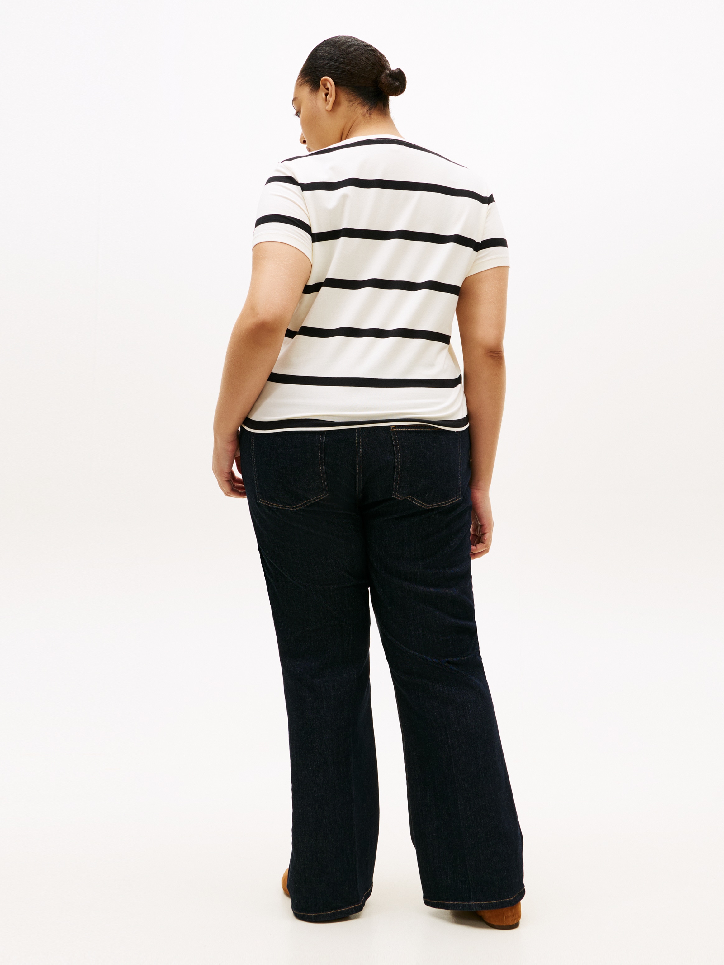 Tommy Hilfiger Curve Kurzarmshirt »CRV TH SCRIPT REG C-NK SS TEE« in großen Größen