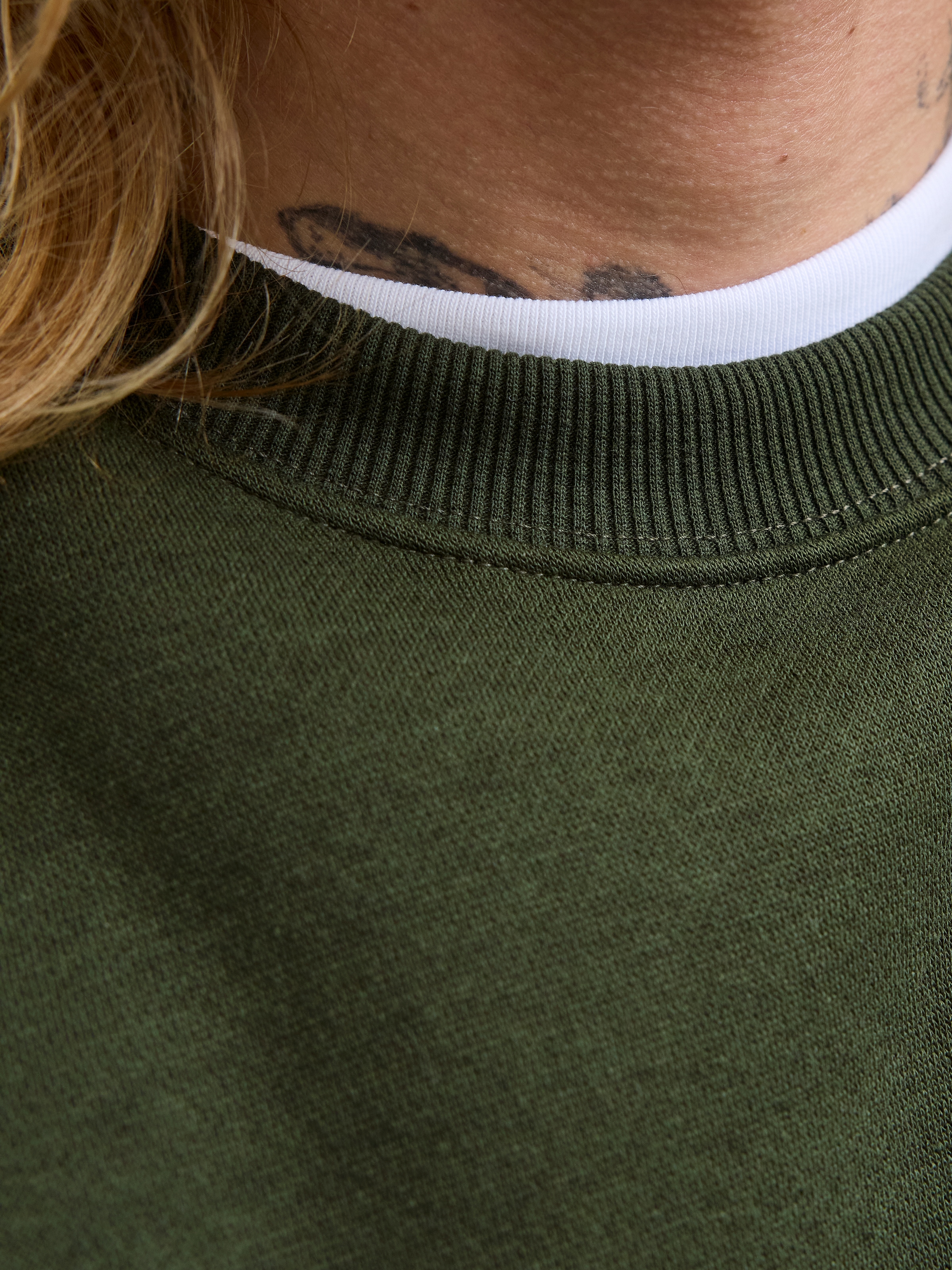 Jack & Jones Sweatshirt »JJEBRADLEY  mit Rippbündchen für Alltag und Freizeit«, mit Rippbündchen
