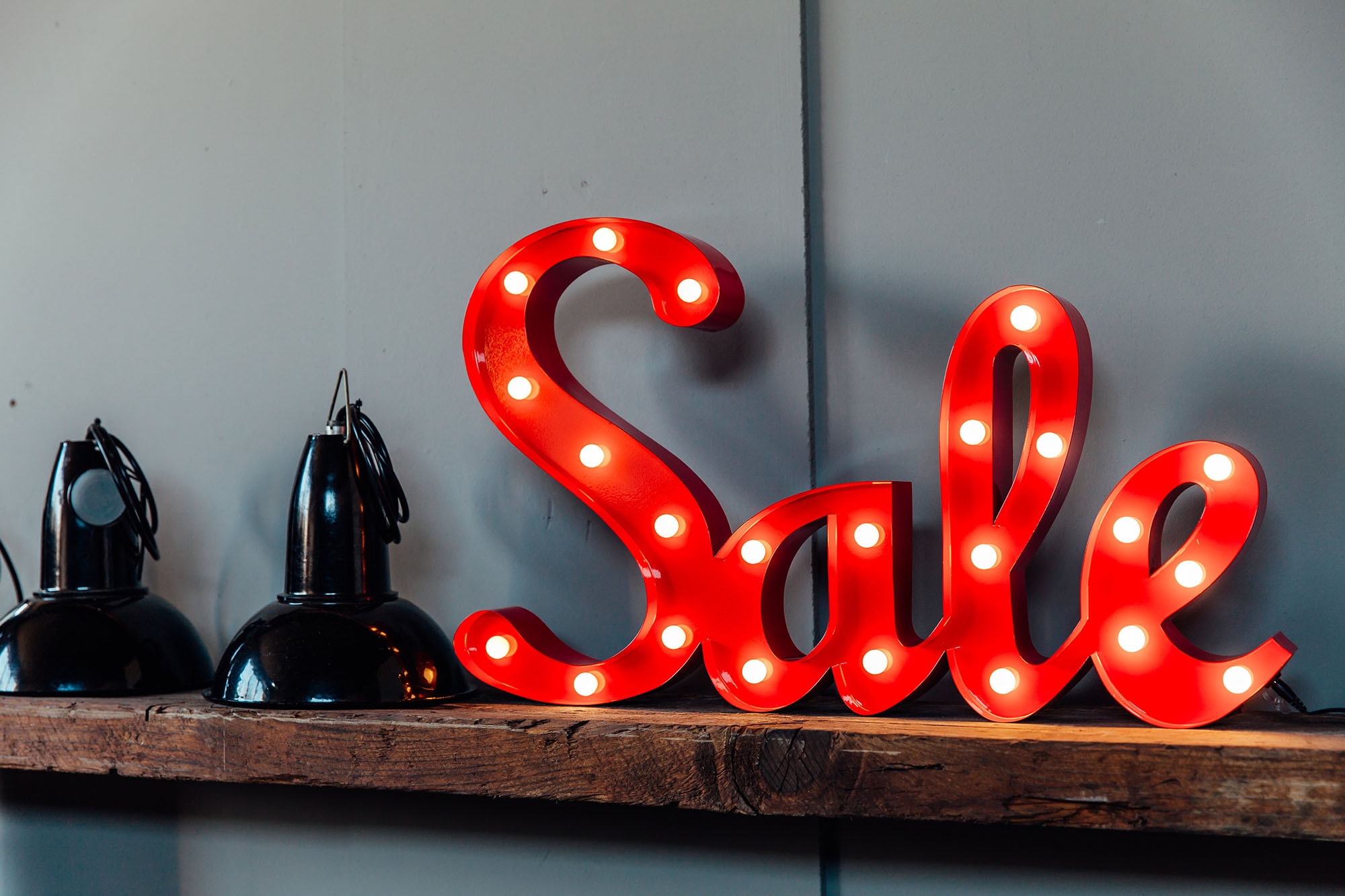 MARQUEE LIGHTS LED Dekolicht »Sale«, 23 flammig, Leuchtmittel LED-Modul | LED fest integriert, Wandlampe, Tischlampe Schriftzug Sale mit 23 Leuchtmittel - 65x38 cm
