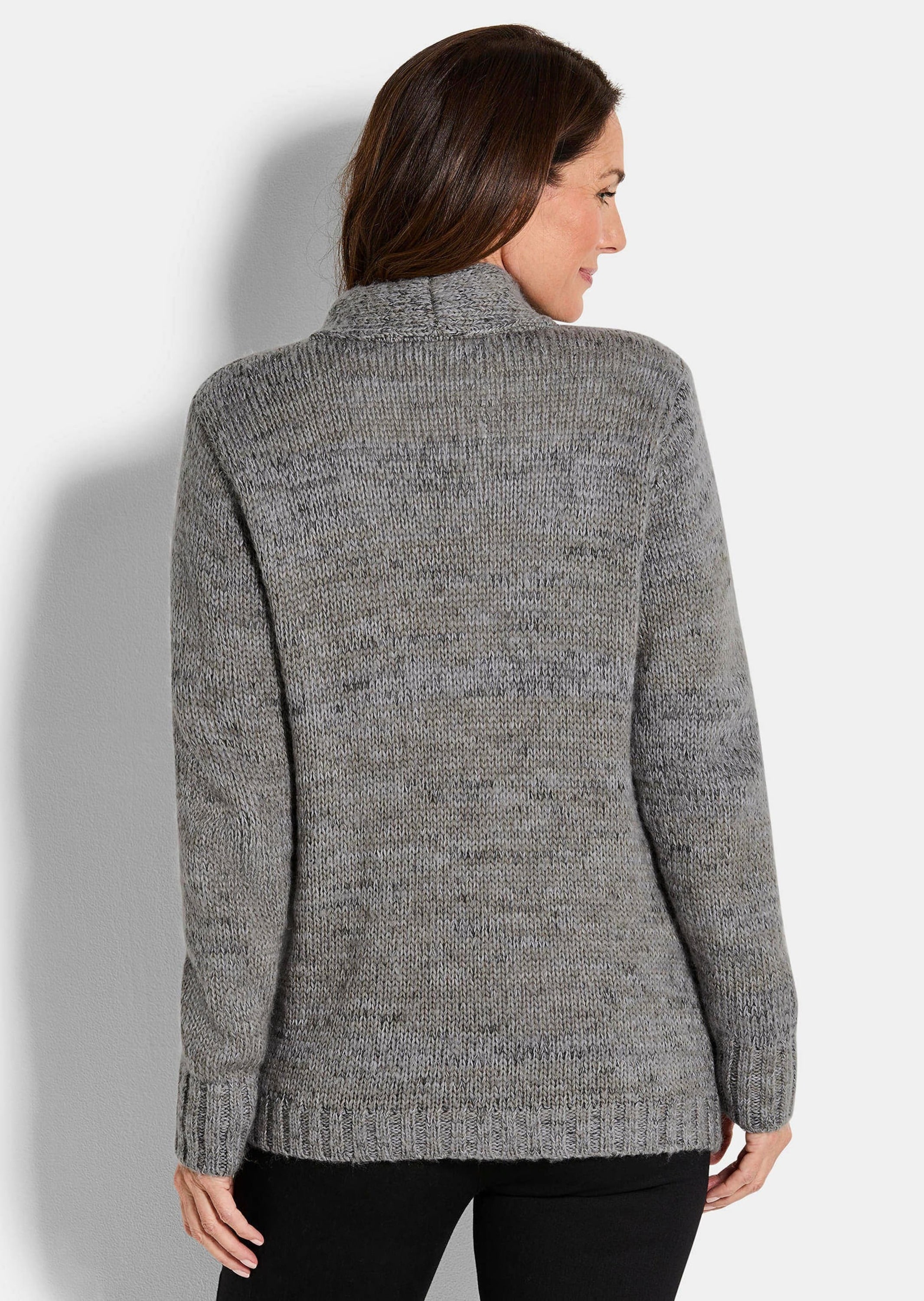 GOLDNER Strickjacke »Kurzgröße Strickjacke mit aufgesetzten Taschen«