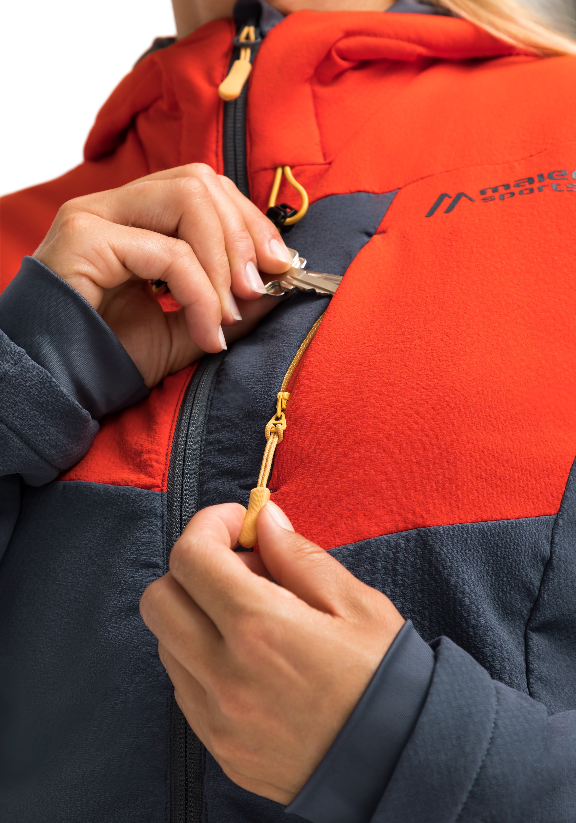 Maier Sports Softshelljacke »Ofot Jacket W«, Outdoor Softshell-Jacke, atmungsaktiv und wasserabweisend