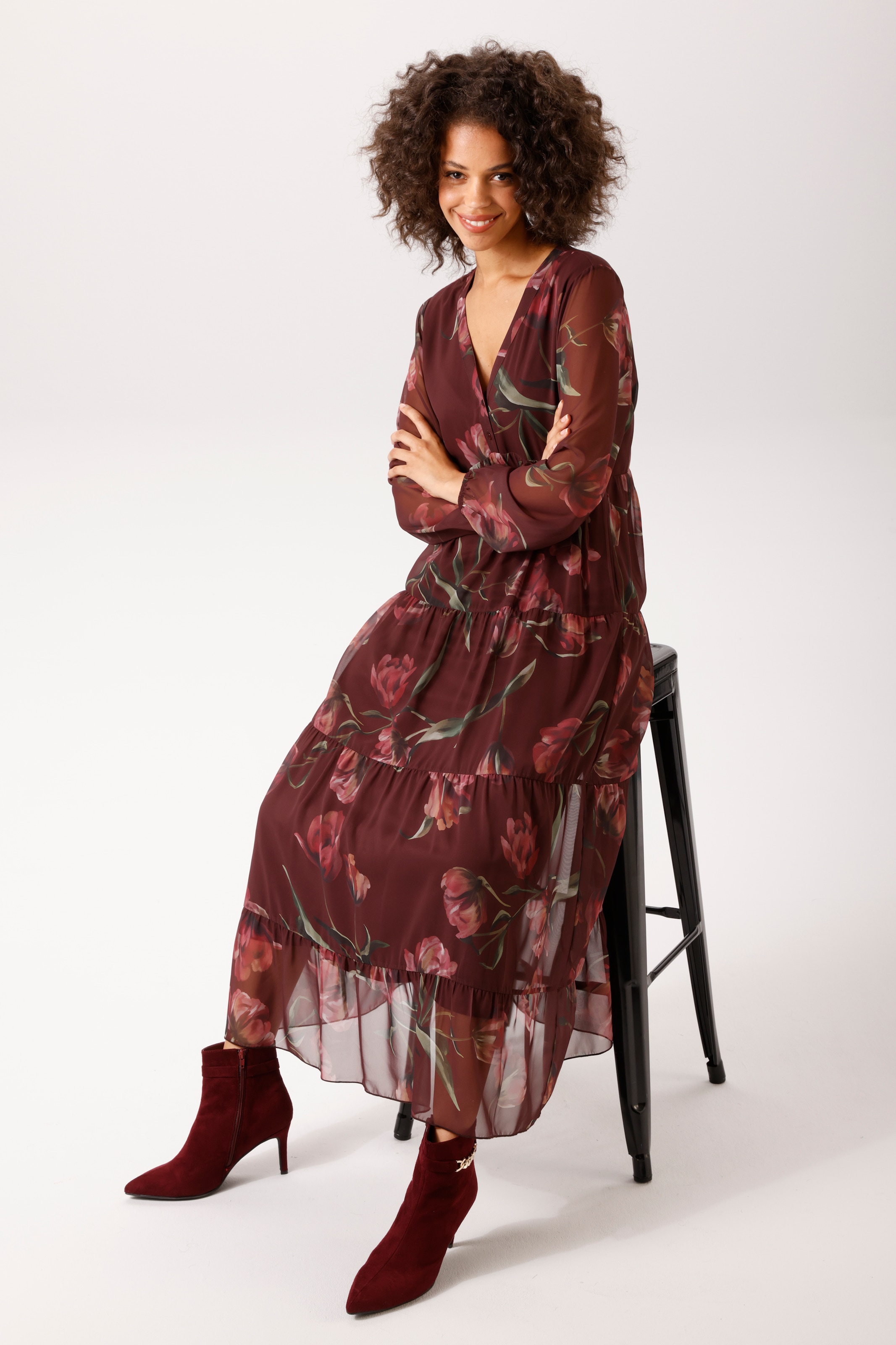 Aniston CASUAL Maxikleid mit großflächigen, farbharmonischen Blumendruck - NEUE KOLLEKTON