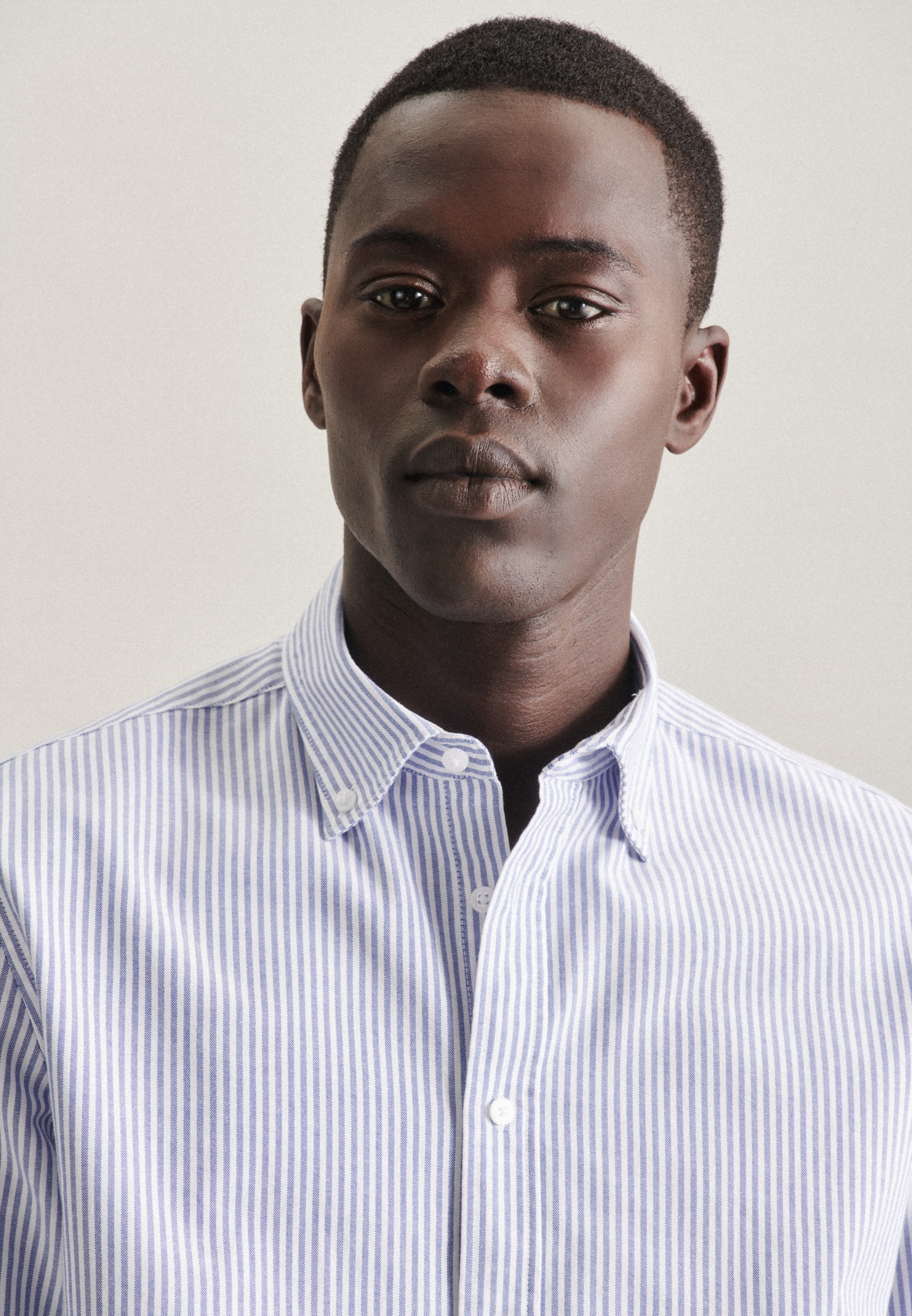 seidensticker Businesshemd »Shaped«, Shaped Langarm Button-Down-Kragen Streifen