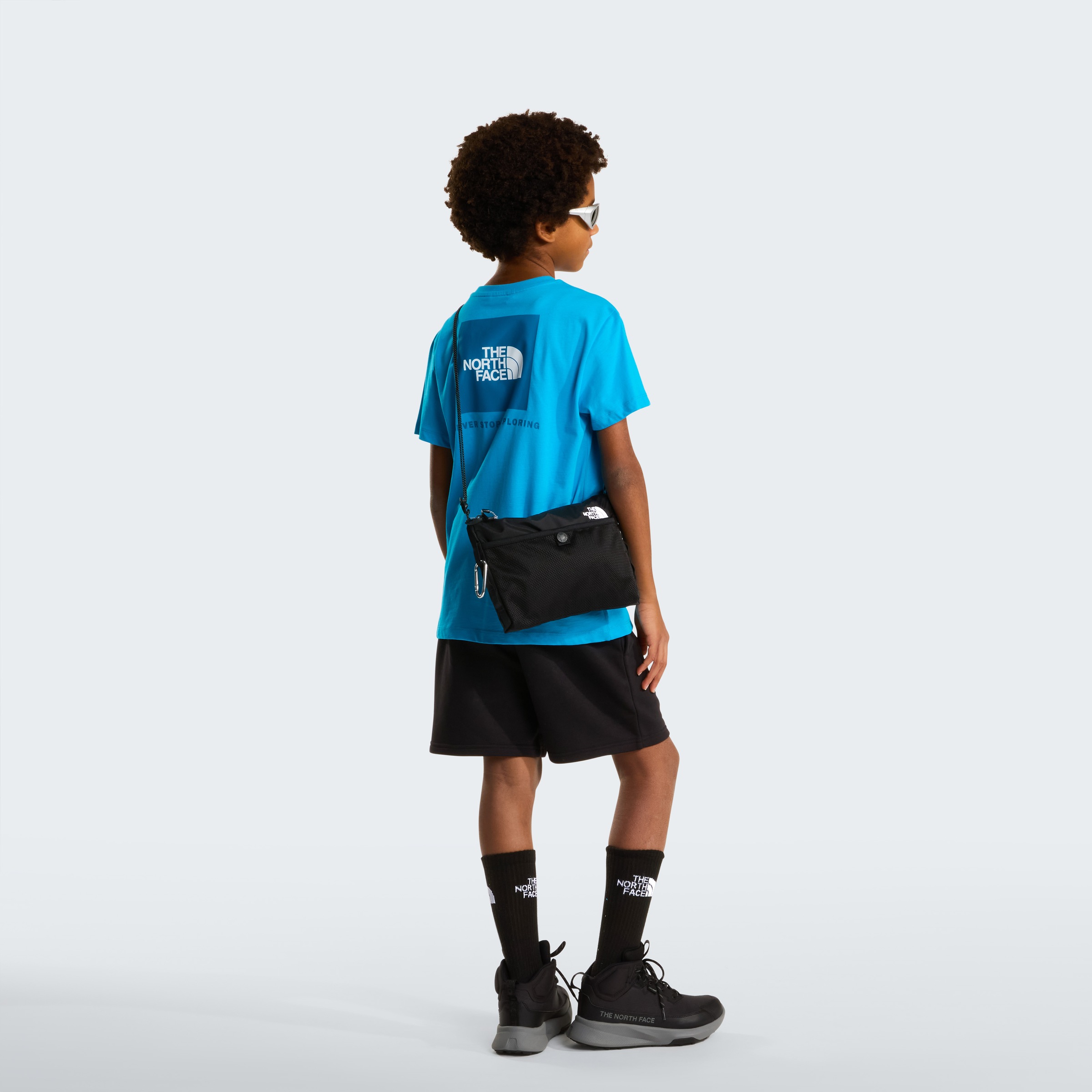 The North Face T-Shirt »TEEN BOX NSE REGULAR SS TEE« für Jugendliche, sportlicher Stil, Kurzarm, Rundhalsausschnitt