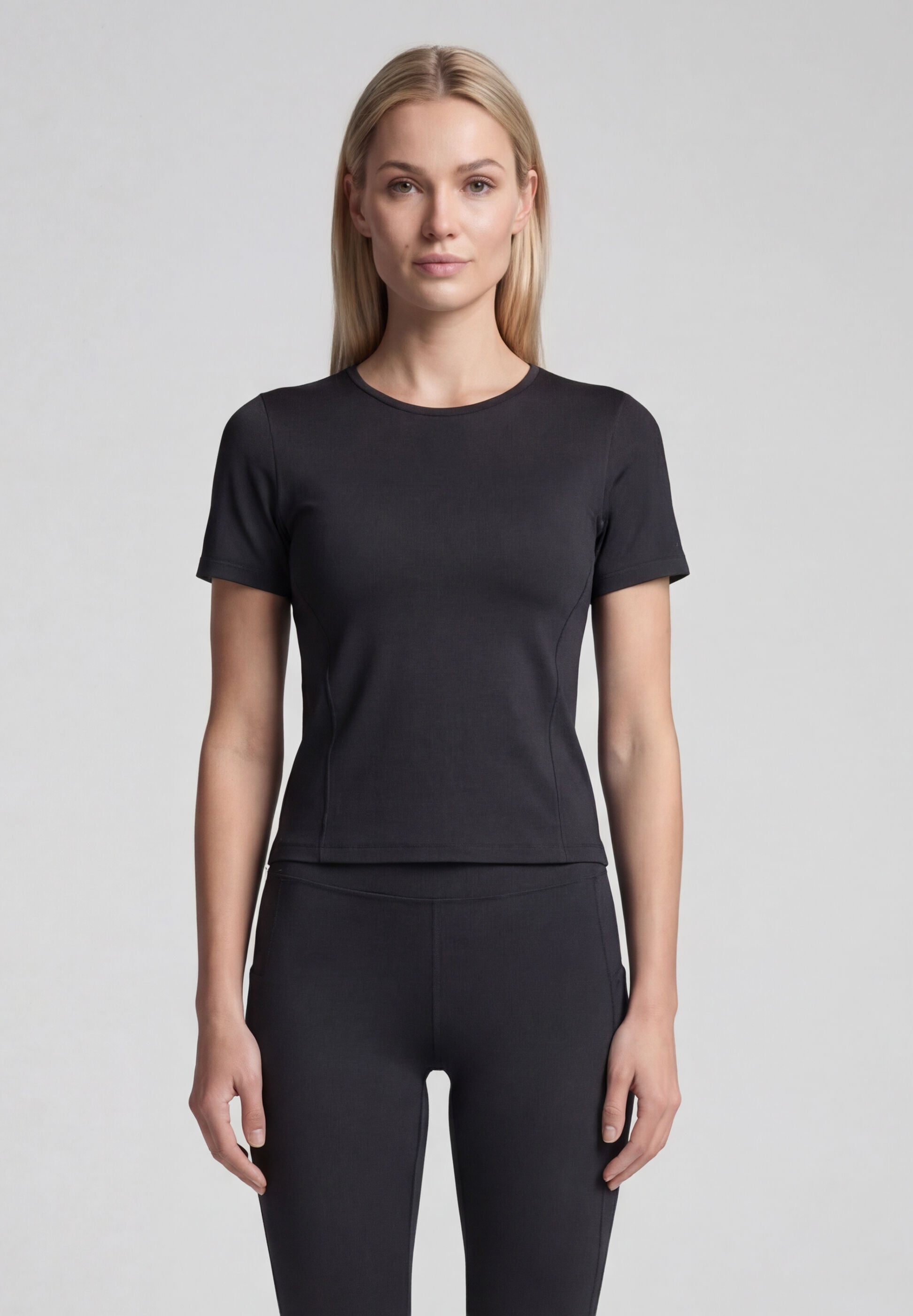 Fabletics Shirttop »Fabletics Top FEATHER TECH+ SHORT-SLEEVE TOP« aus leichtem Gewebe