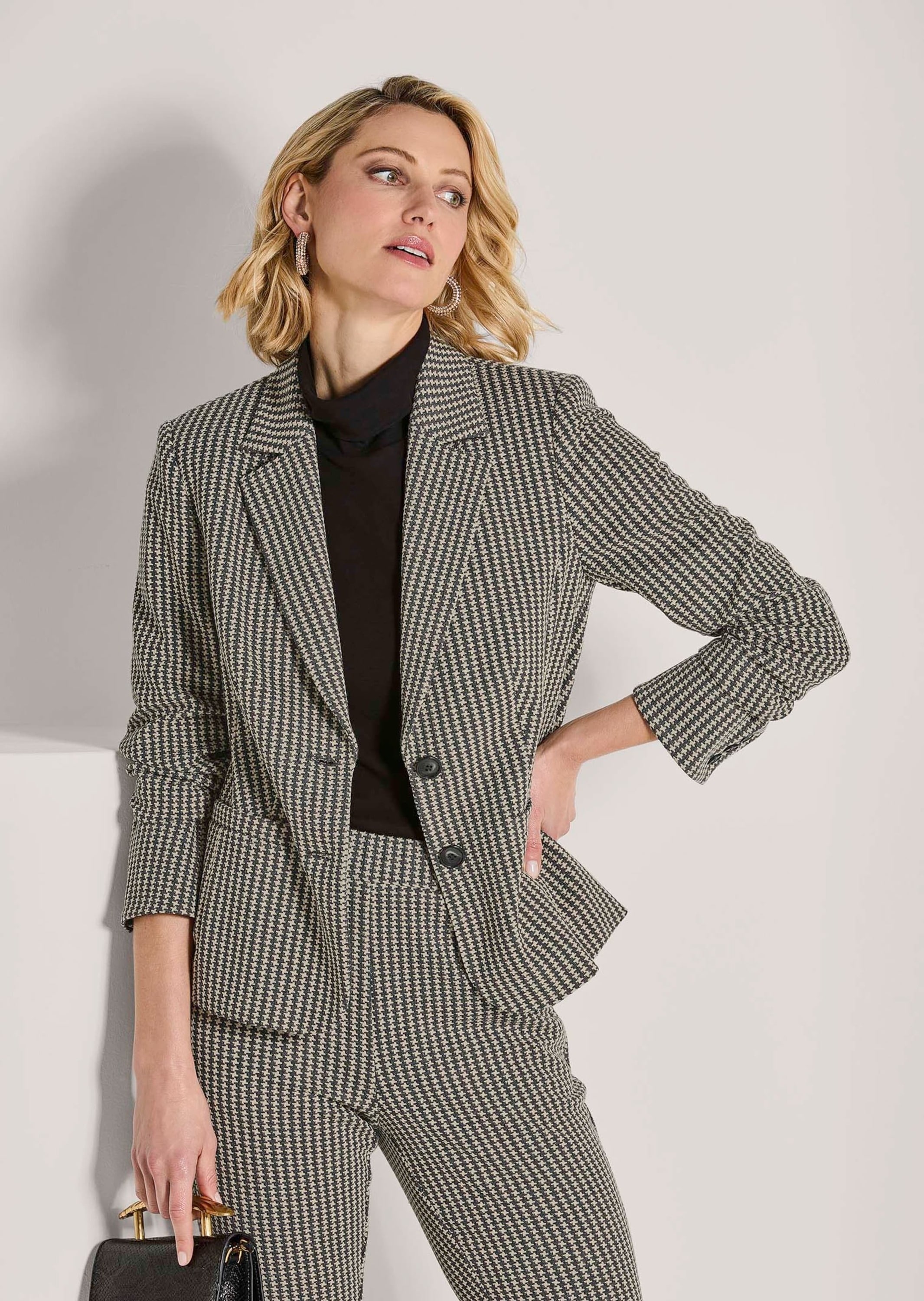 MADELEINE Jackenblazer »Jerseyblazer Eleganter Einreiher mit Reverskragen« Jersey Blazer, Minimaldesign