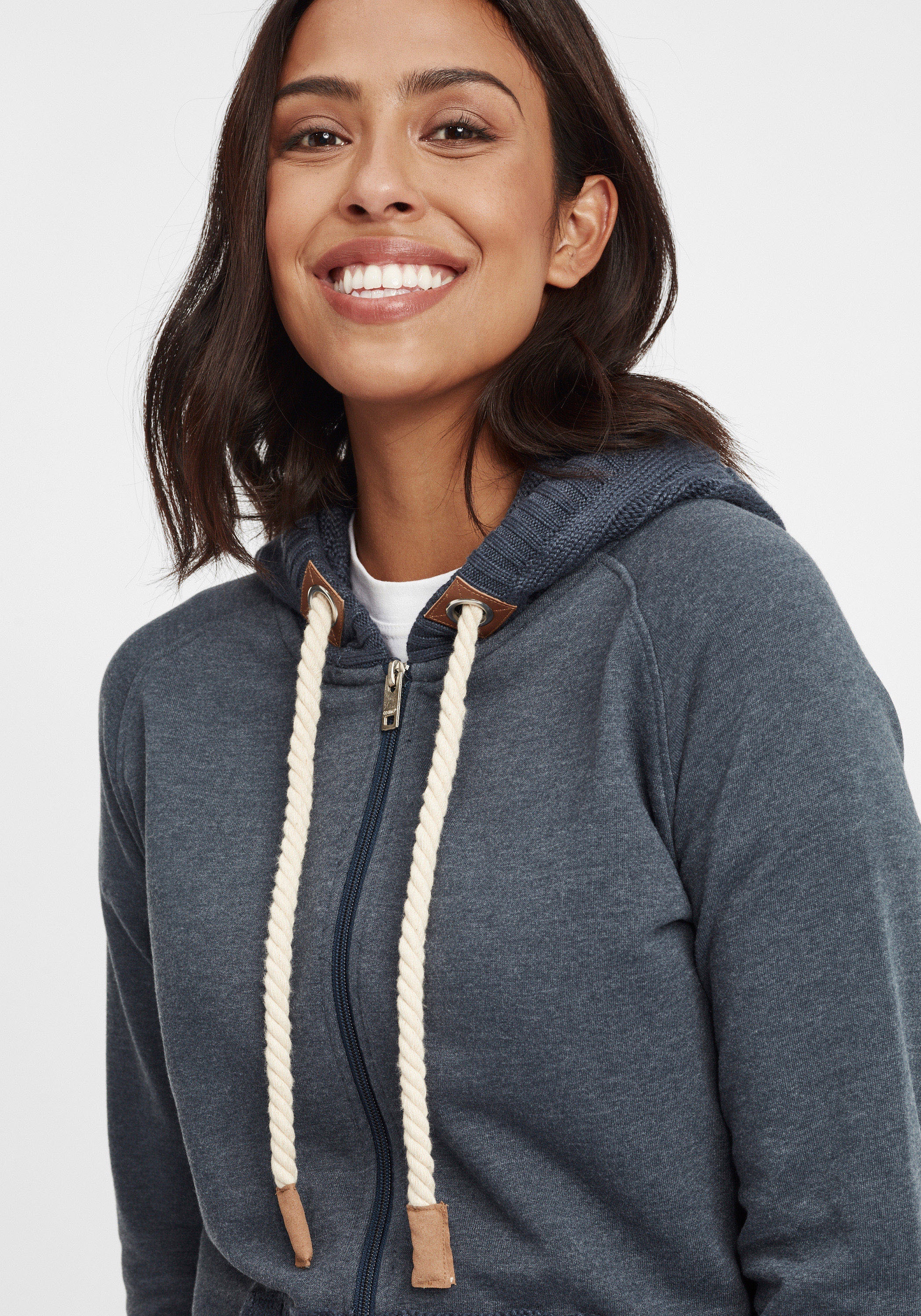 OXMO Kapuzensweatjacke »Kapuzensweatjacke OXMatilda«