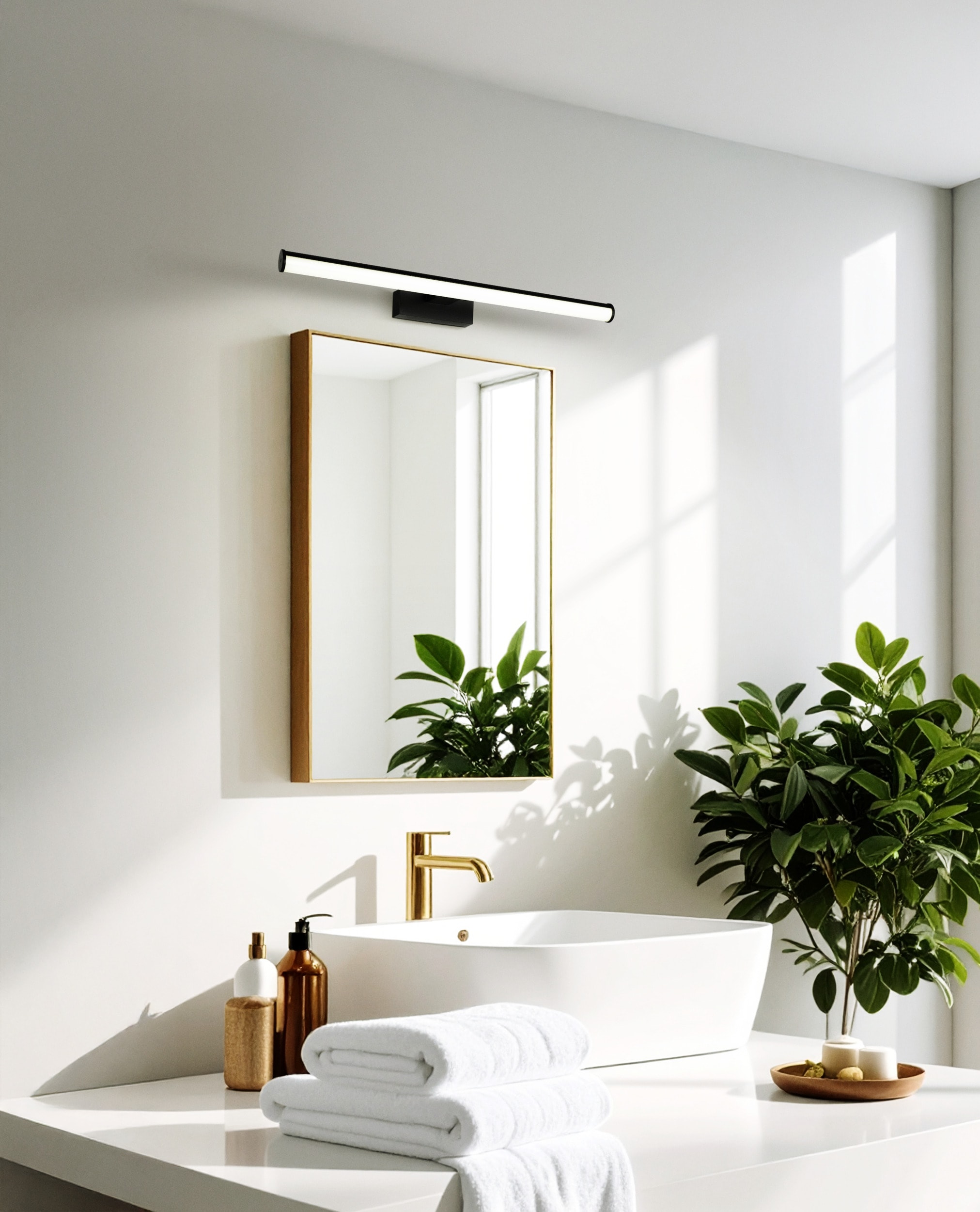 EGLO Wandleuchte »VADUMI Wandlampe - Kunststoff - LED - 11W - IP44« LED-Modul 1 Stk. Neutralweiß Wandstrahler, Wandspot, Wohnzimmer, Flur, Schlafzimmer,L60xH5xAL12,5cm