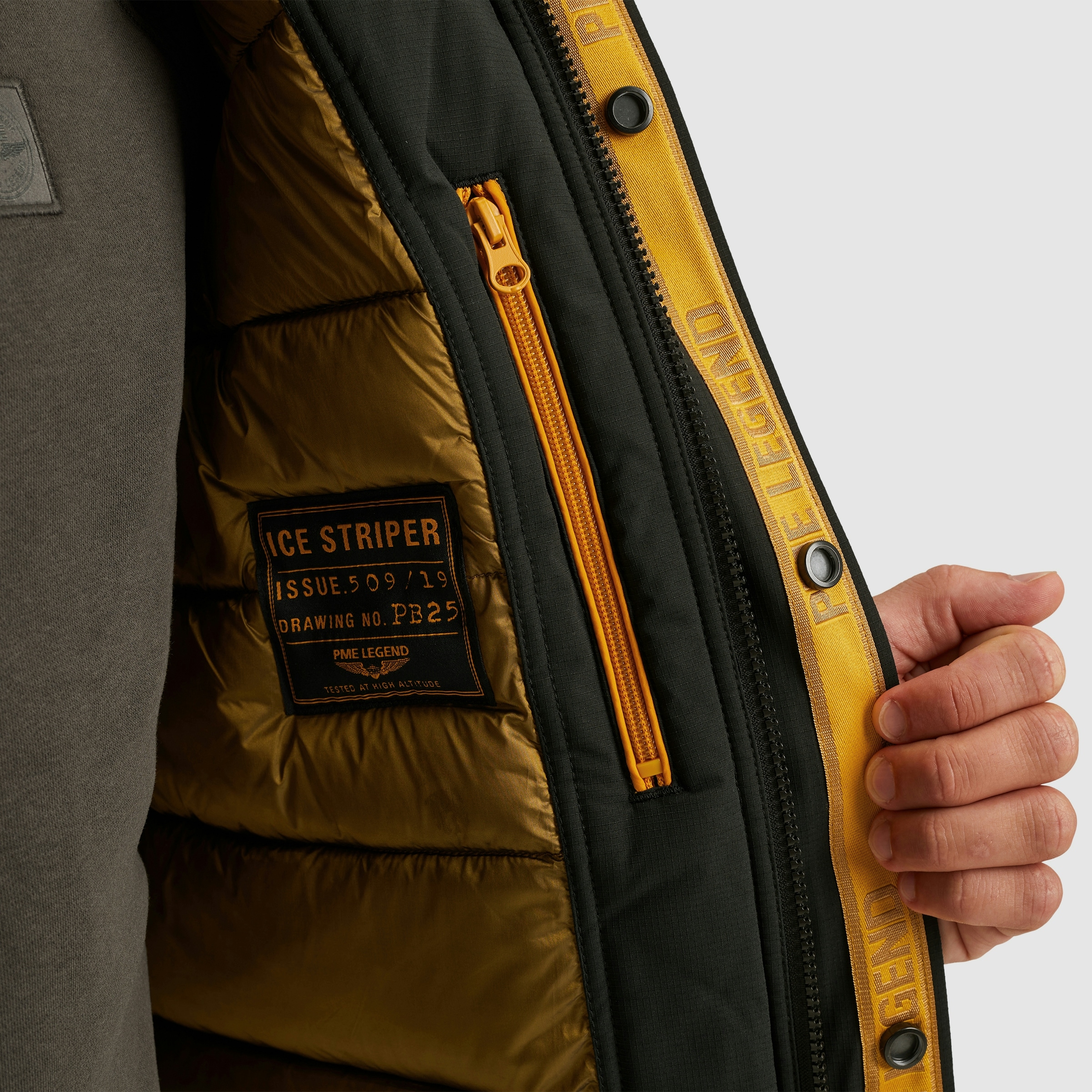 PME LEGEND Winterjacke mit Kapuze mit abnehmbarer Kapuze und verdecktem Reißverschluss