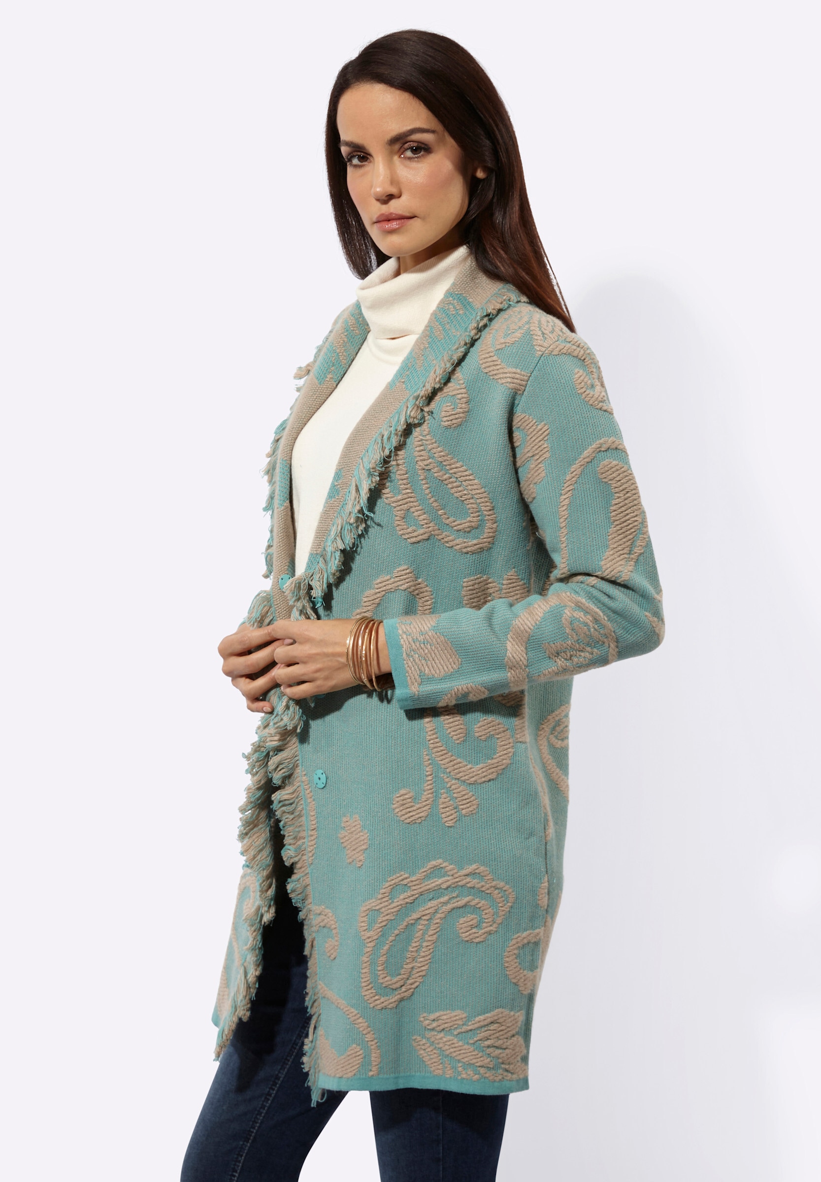 creation L Strickjacke »Jacquard-Strickjacke Cardigan mit zweifarbigen Fransen«