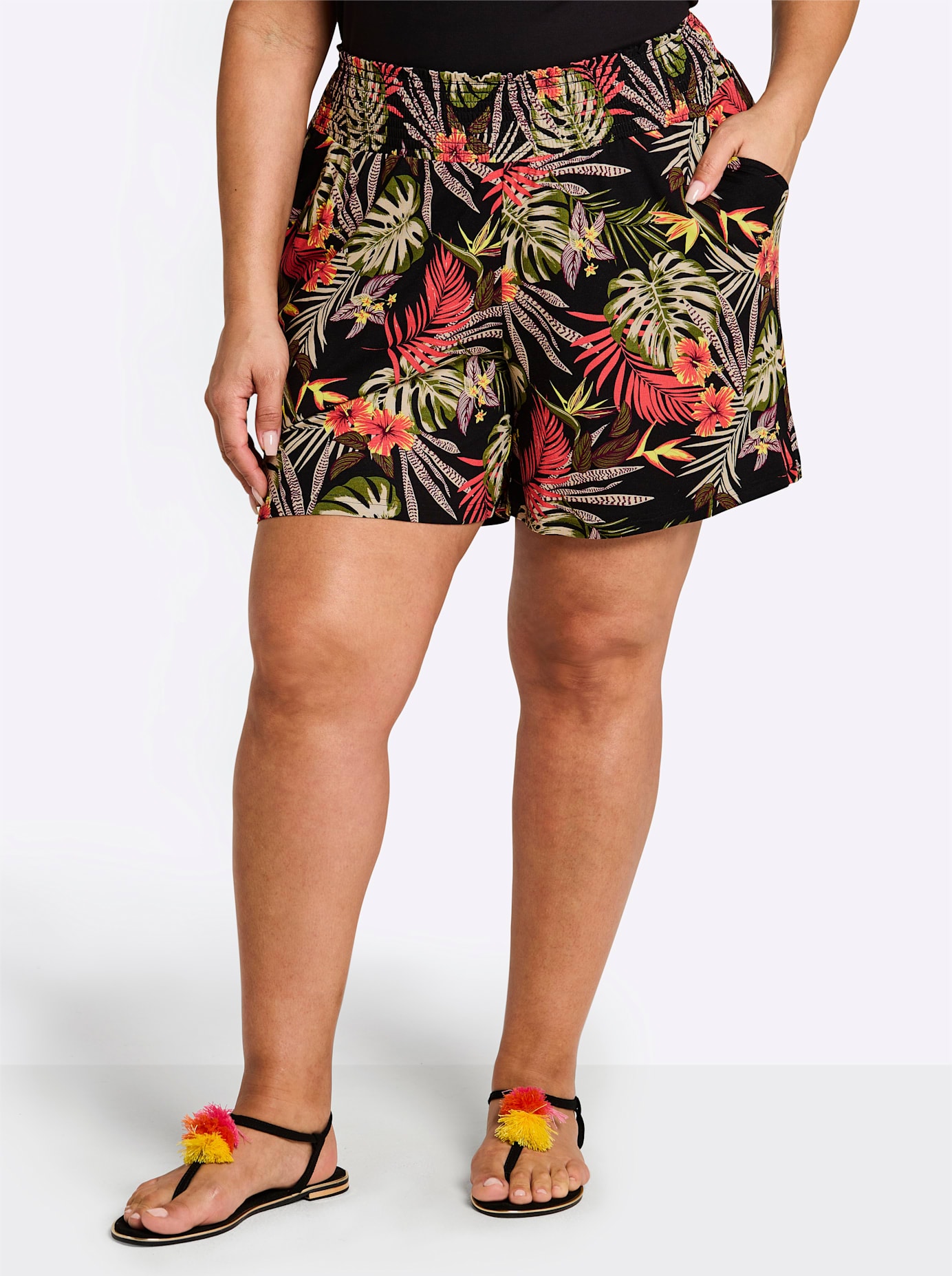 Sheego Shorts
