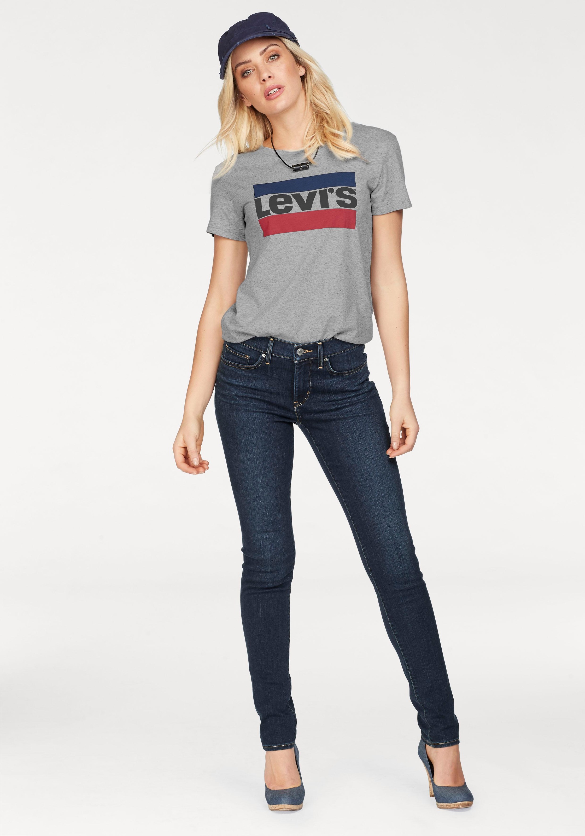 Levi's® T-Shirt »Graphic Sport Tee Pride Edition«, Logoprint auf der Brust