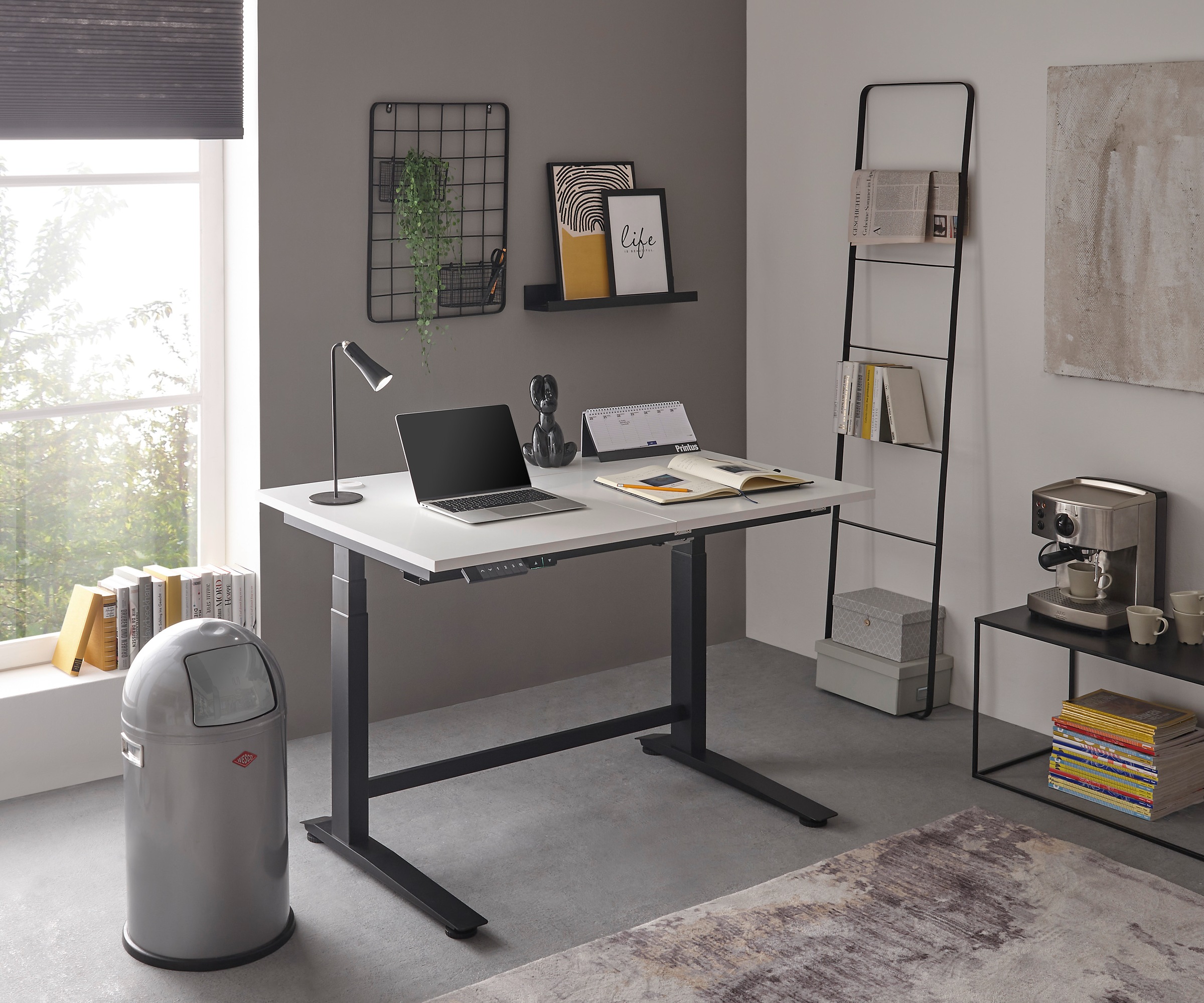 BEGA OFFICE Schreibtisch »Ben«, (1 St.), elektrisch höhenverstellbarer Desk, mit 3 Memory Tasten, Breite 120 cm
