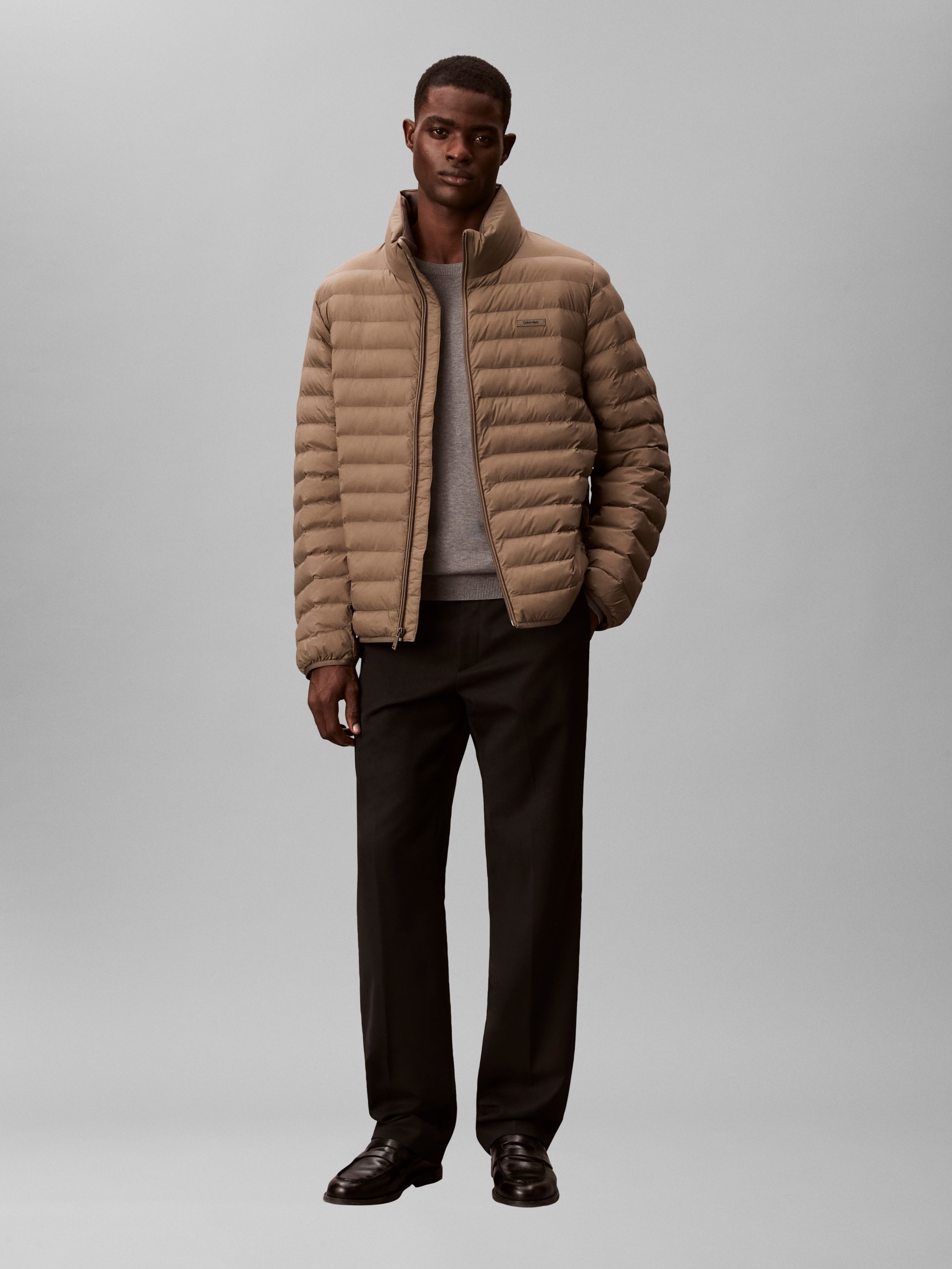 Calvin Klein Steppjacke »LS LT WT NYLN CHNNLD« ohne Kapuze Mit Rundhalsausschnitt