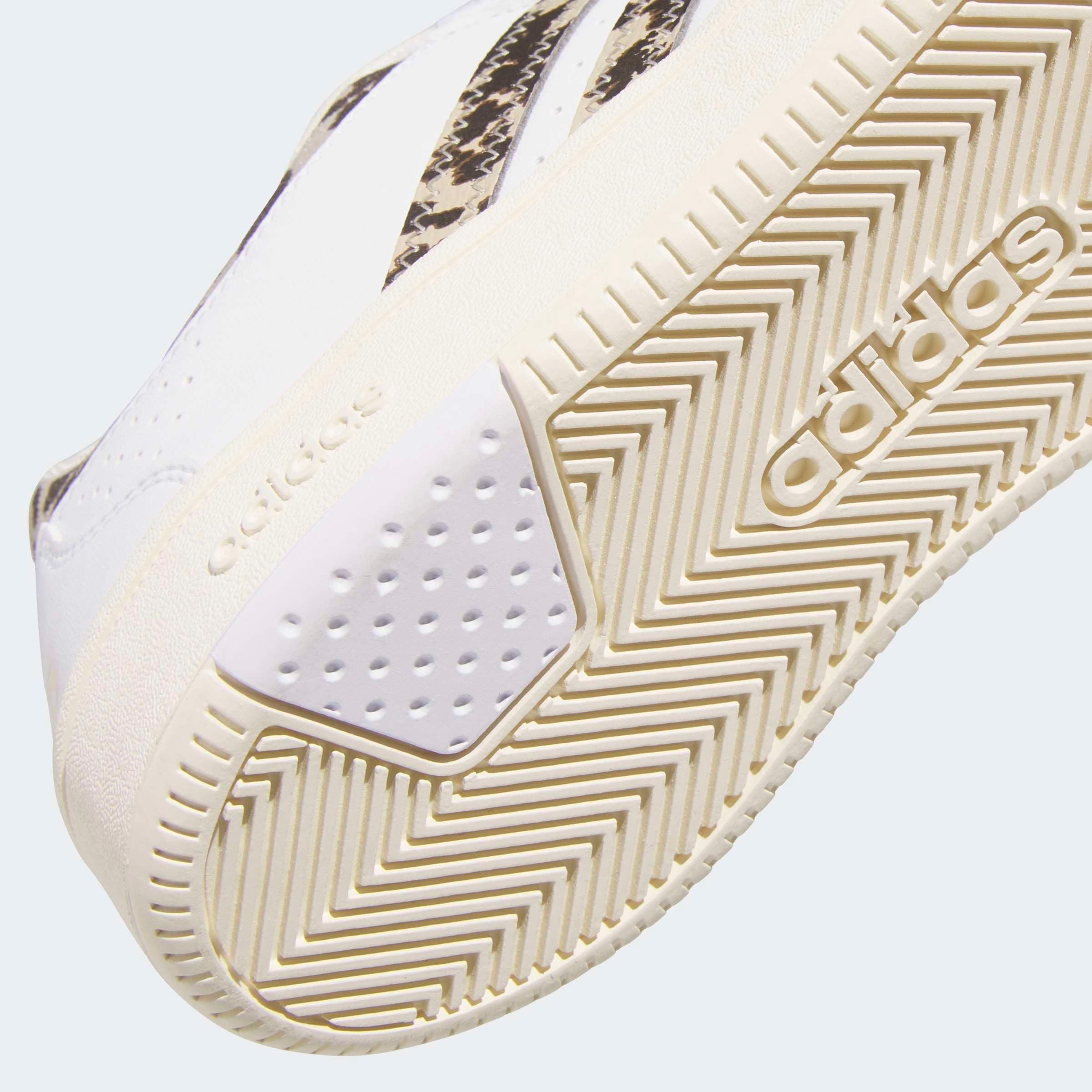 adidas Sportswear Sneaker »HOOPS CLASSIC W«  mit Animal Print