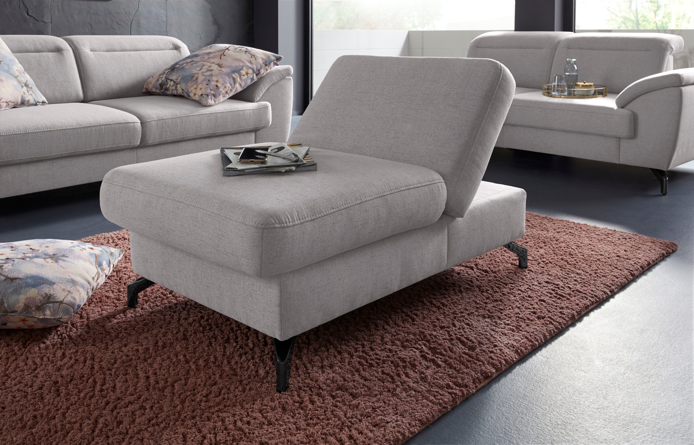 sit&more Hocker »Percy«, Fußhöhe 12 cm, mit Klappfunktion, wahlweise in 2 Fußfarben