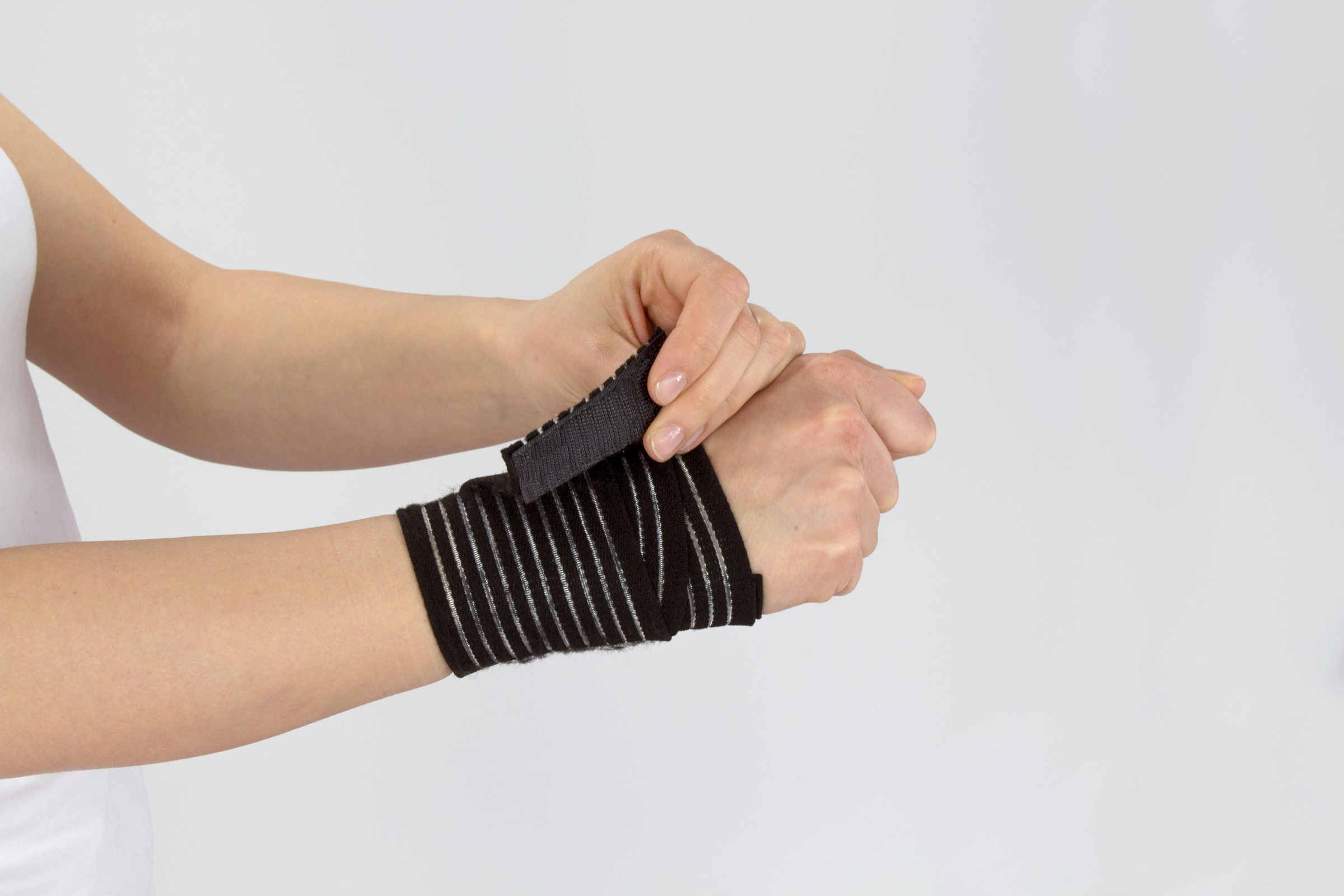 Hydas Stützbandage »Universal-Gelenkbandage, Doppelpack - Stützt die Gelenke und Bänder«, Ideal für Knie, Knöchel, Ellenbogen oder Handgelenk