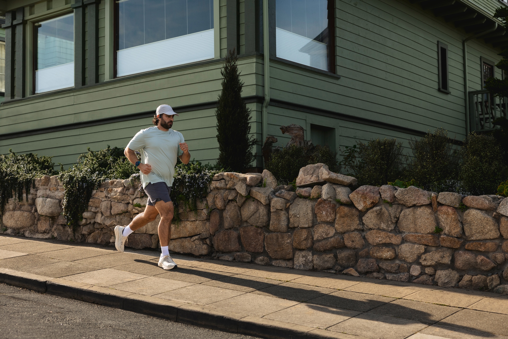 Garmin Smartwatch »Forerunner 170 mit Silikonarmband 20 mm«(/ 1,2 ″)