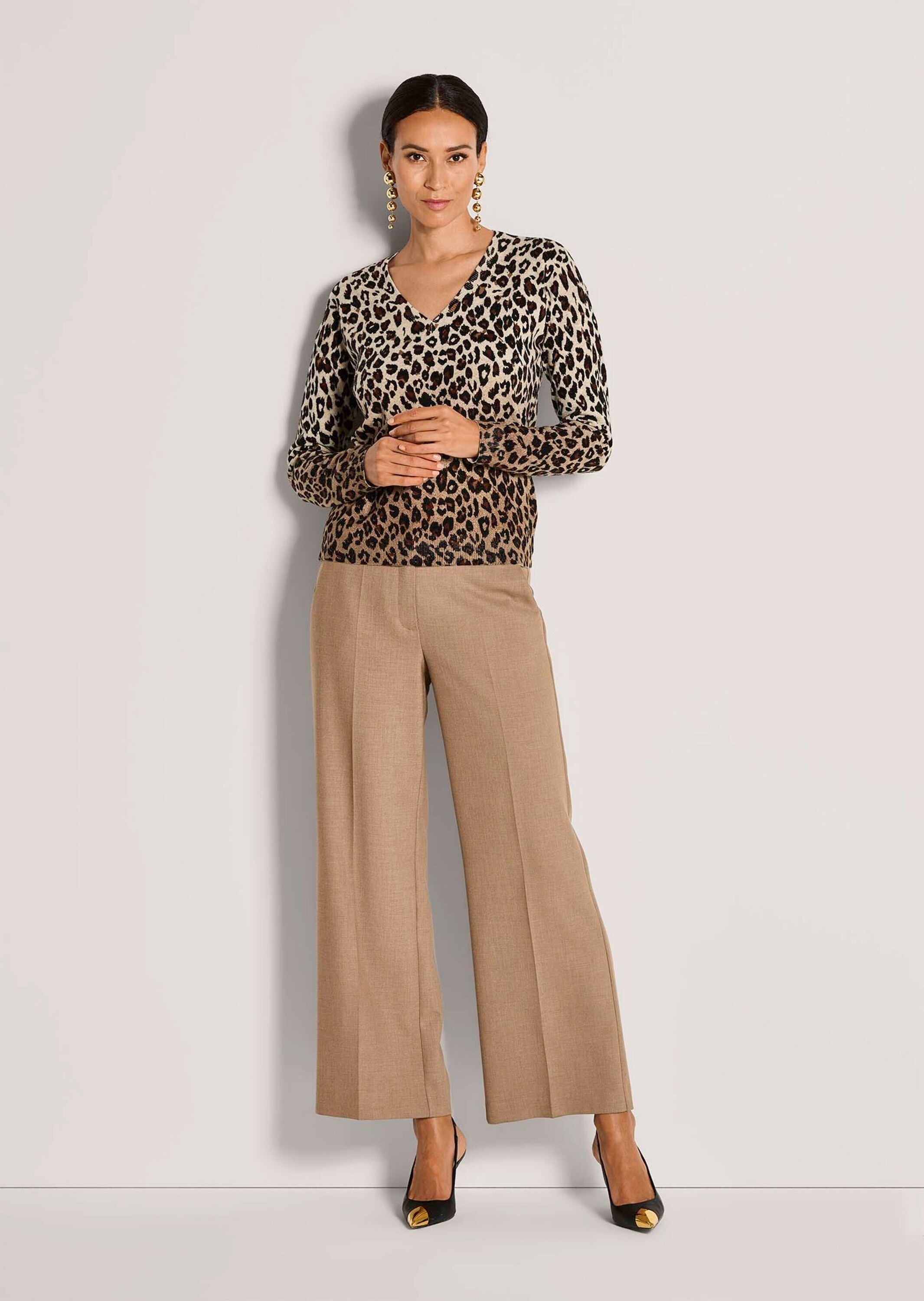 MADELEINE Longpullover »Strickpullover Luxuriöser Wollpullover mit Animal-Design« Animal Design mit Farbverlauf