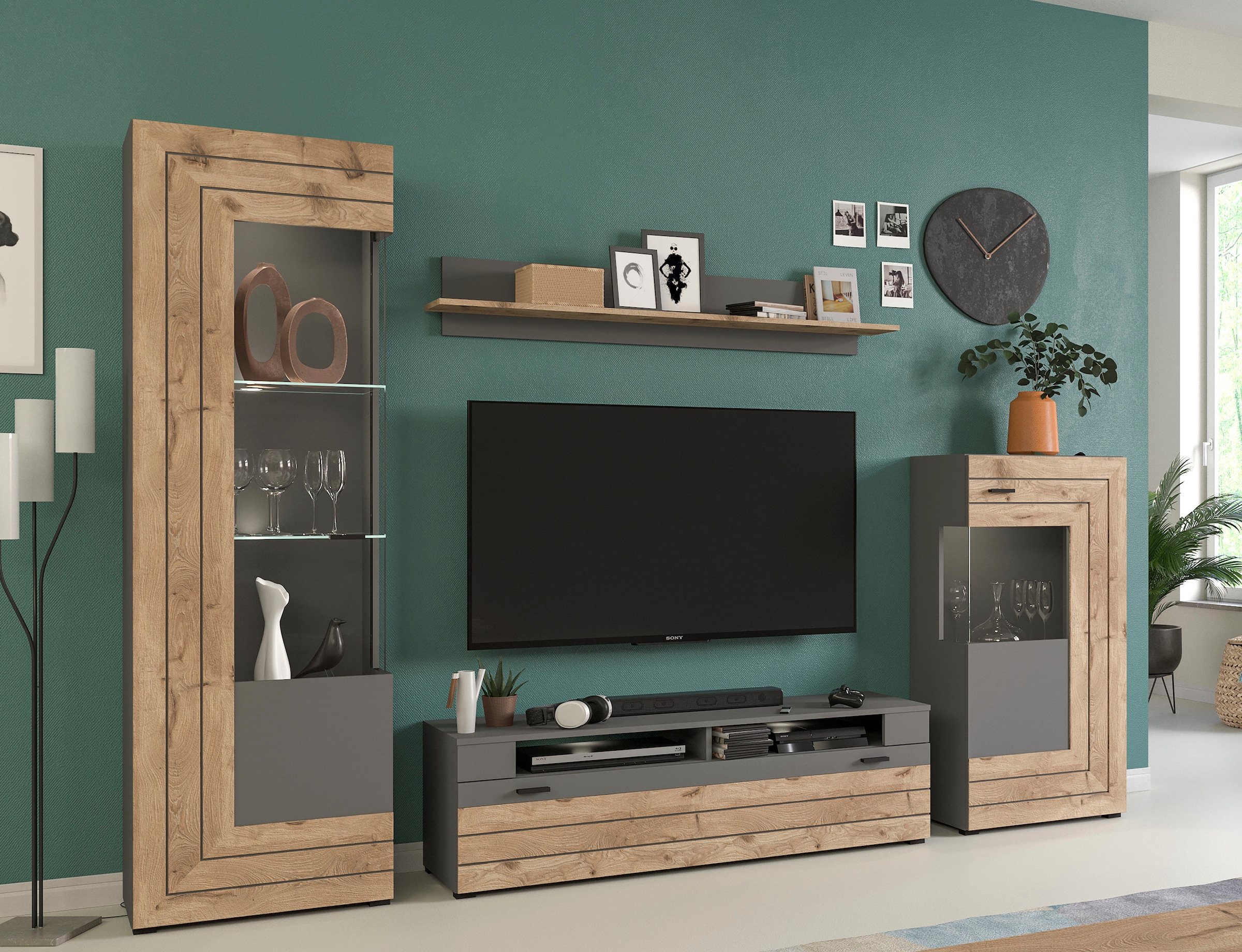 INOSIGN Vitrine »Aalborg, Höhe 118 cm, 1 Glastür, 2 Fächer, 2-farbig, Metallgriffe«, Anrichte, Schrank, Kommode, Midischrank, Wohnmöbel, Wohnzimmer