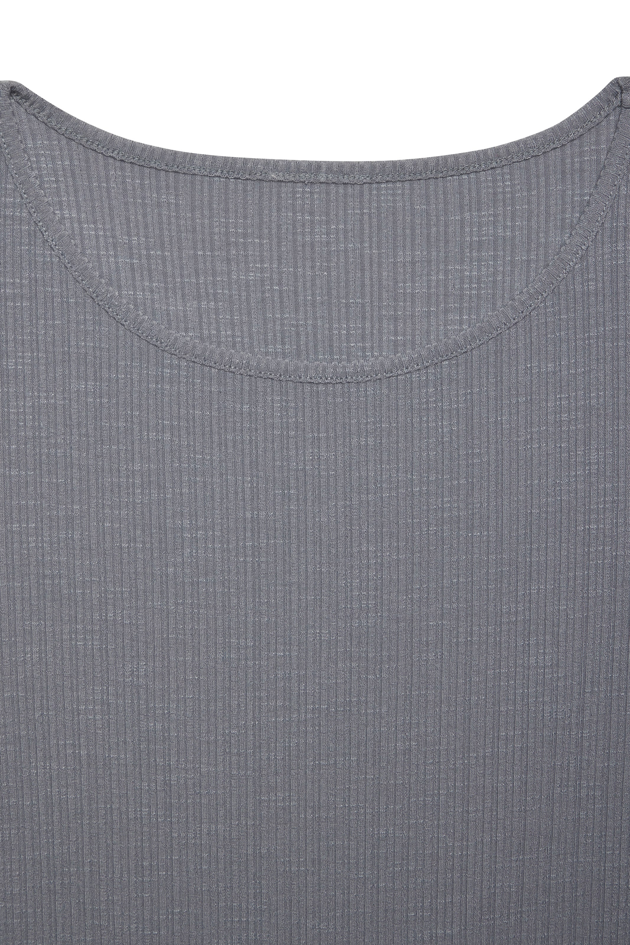 Vivance Langarmshirt »mit modischer Rippstruktur« aus weichfließender Qualität mit Viskose