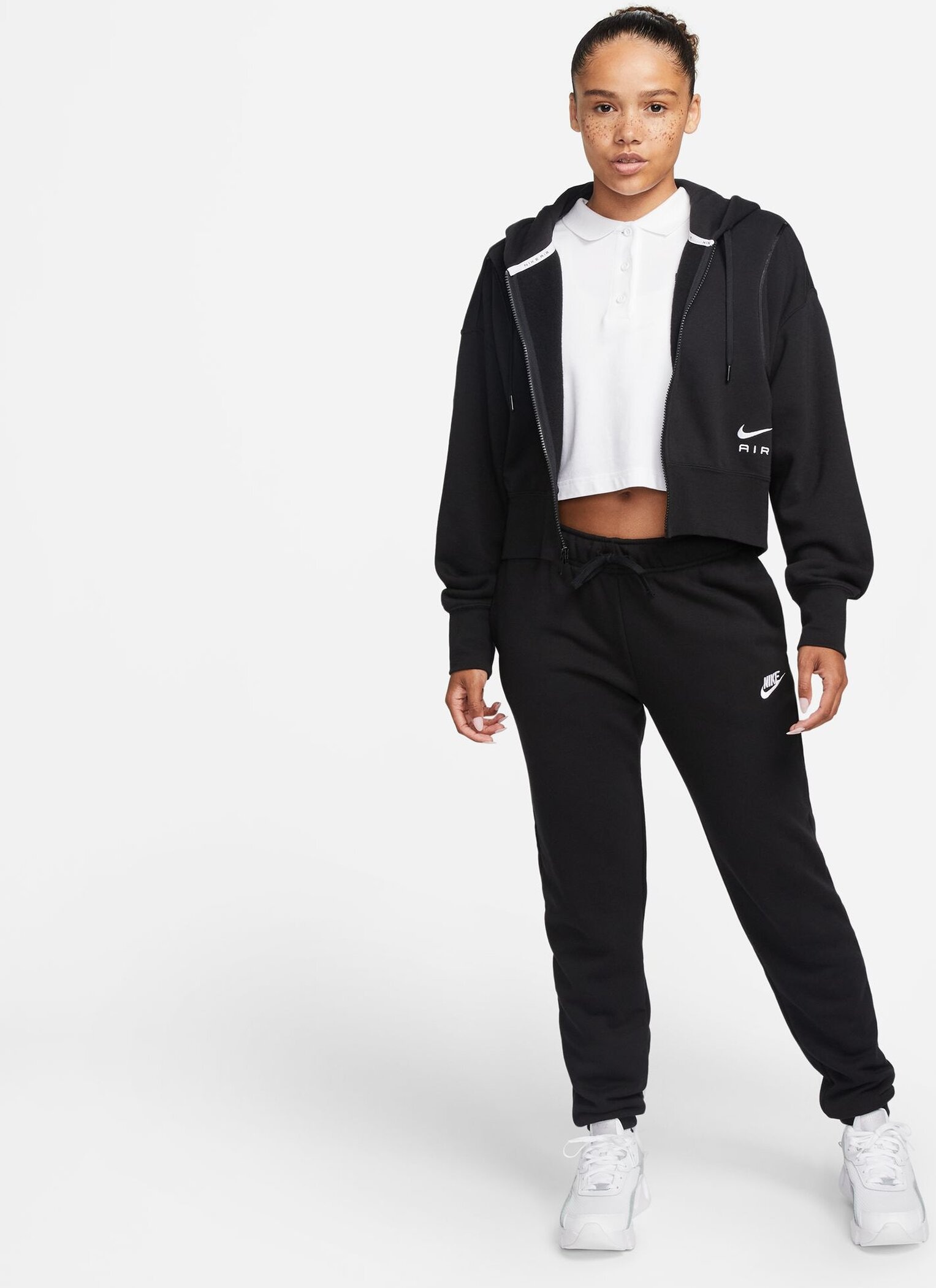 Nike Sportswear Jogginghose »CLUB FLEECE WOMEN'S MID-RISE JOGGERS«