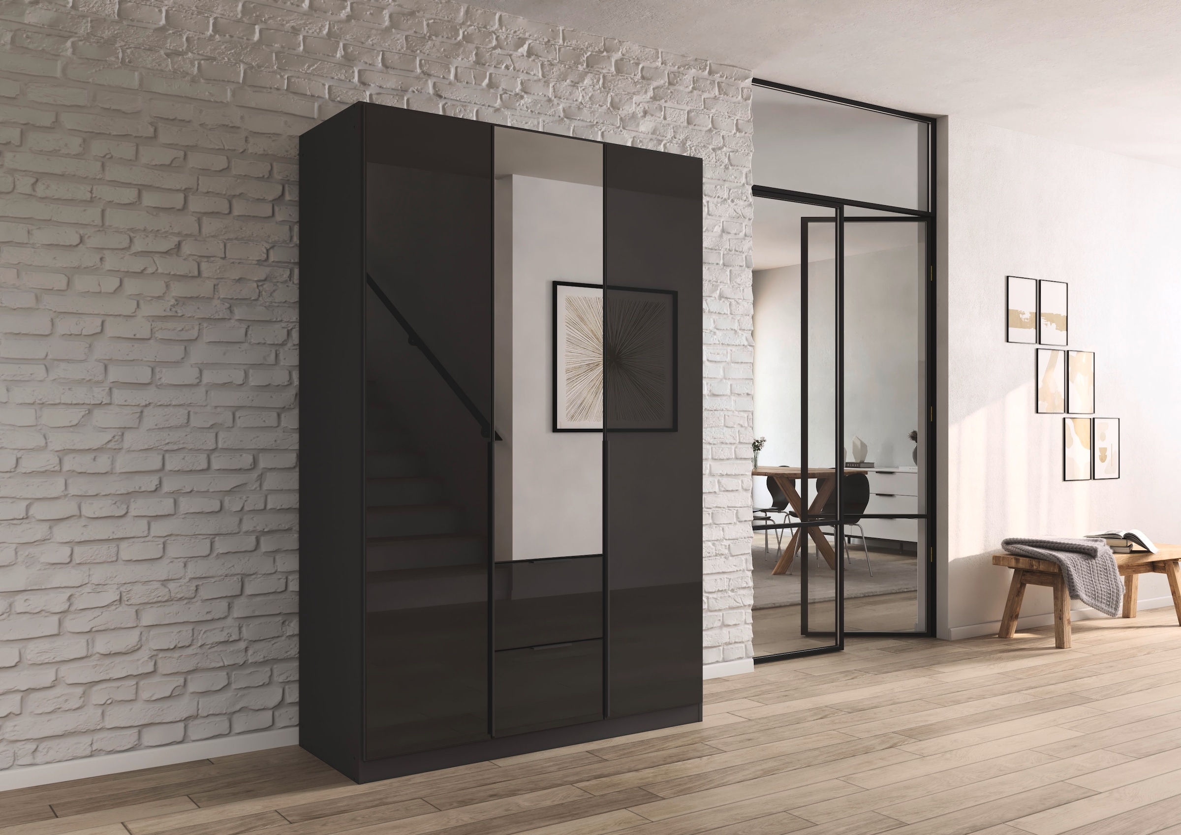 rauch Drehtürenschrank »Kleiderschrank Kleiderschränke Schrank Garderobe AGORDO mit Glasfront«, (in zwei Griff-Farben, Breiten 91-360 cm), mit Außenschubkästen, in 7 Breiten und 2 Höhen MADE IN GERMANY