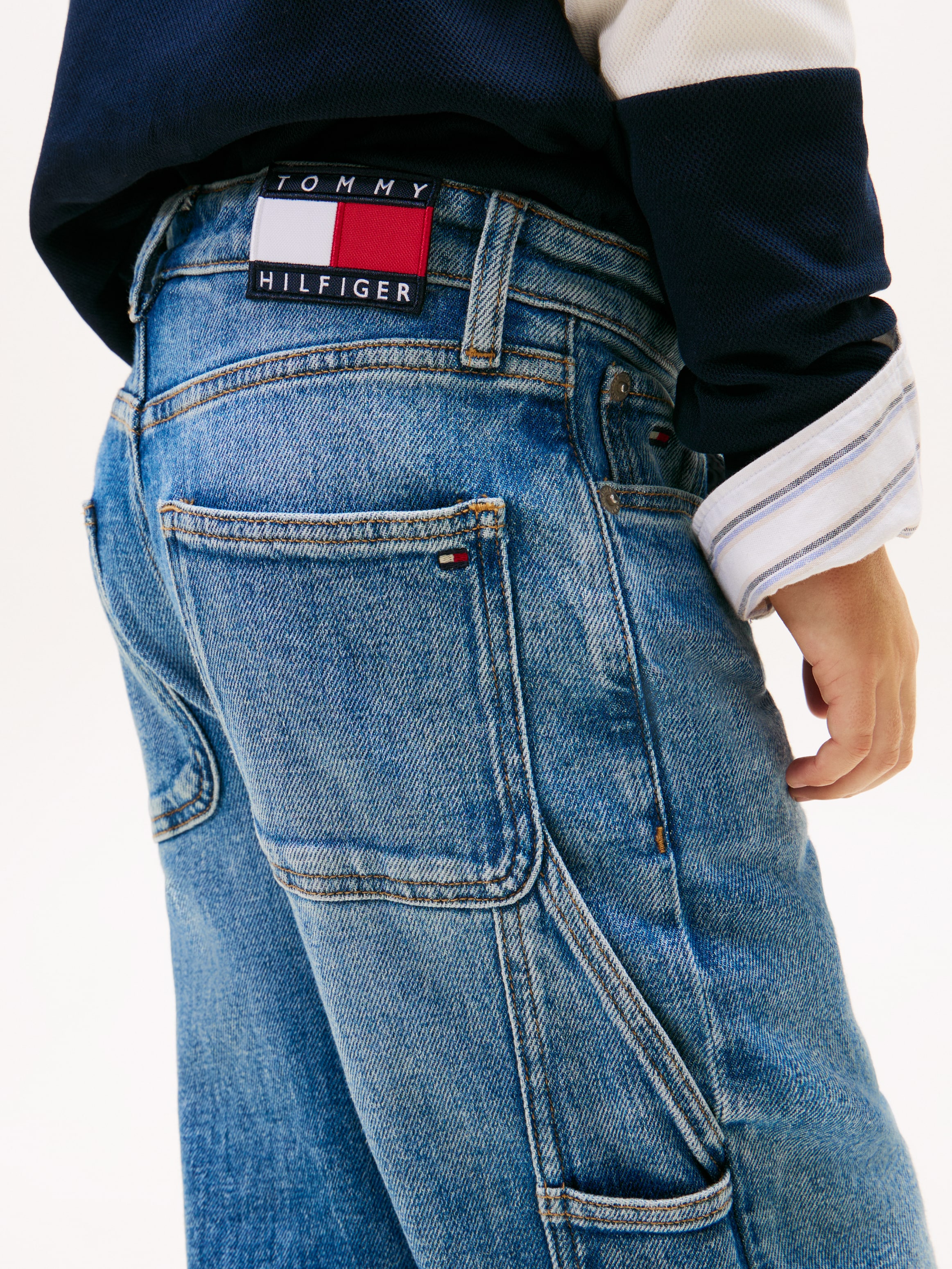 Tommy Hilfiger Gerade Jeans »HERITAGE FLAG BAGGY WORKER JEANS« Regular fit, für Kinder bis 16 Jahre