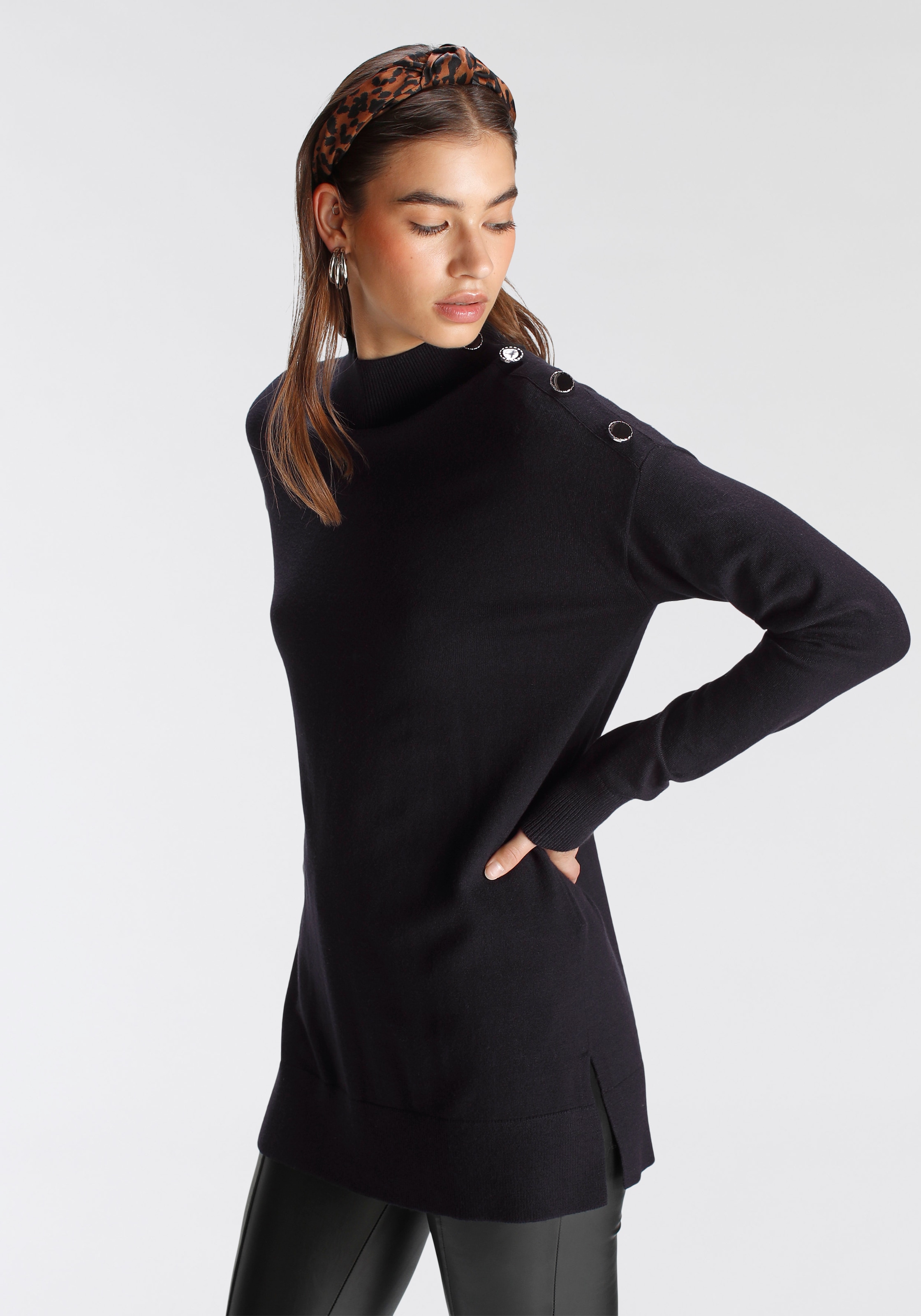 Tamaris Stehkragenpullover, mit Knöpfen an der Schulter