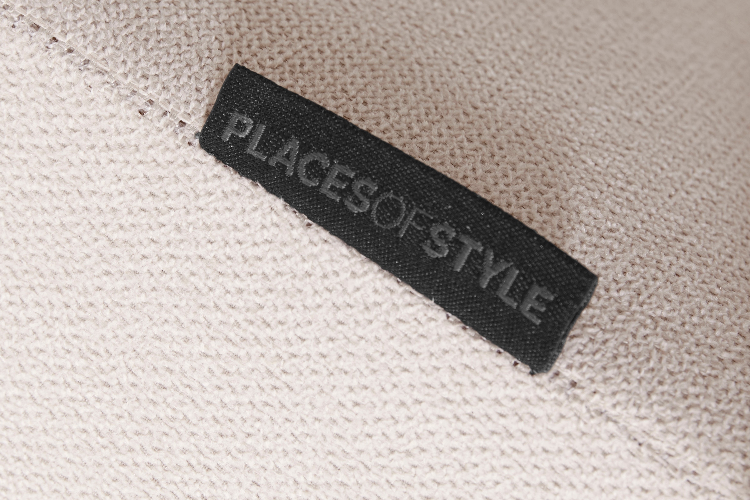 PLACES OF STYLE Wohnlandschaft »Bloomfield, Mega Polsterecke, Breite 390cm, viel Platz, U-Form« In verschiedenen Größen bestellbar